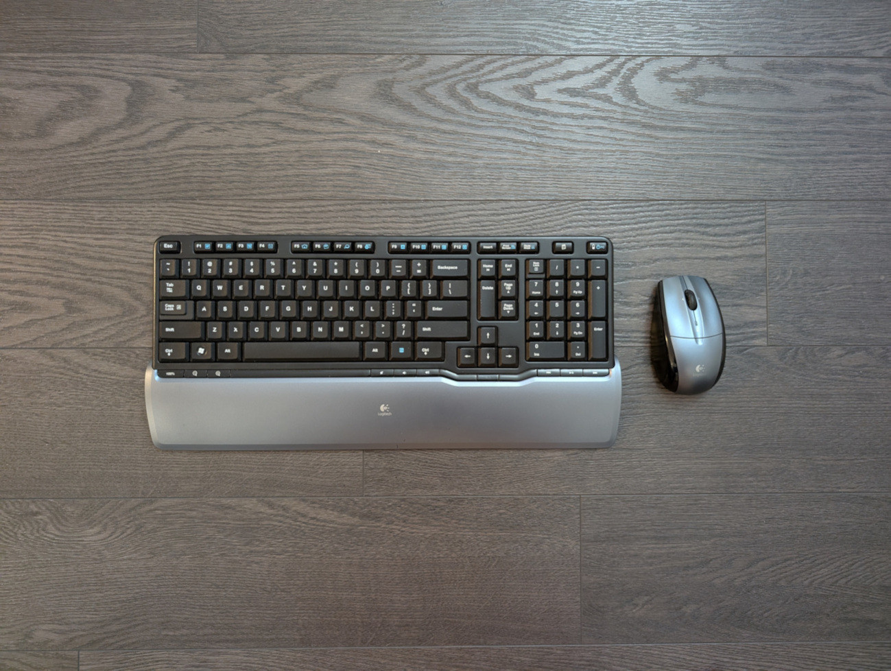 Logitech S520 wireless mouse/keyboard/receiver