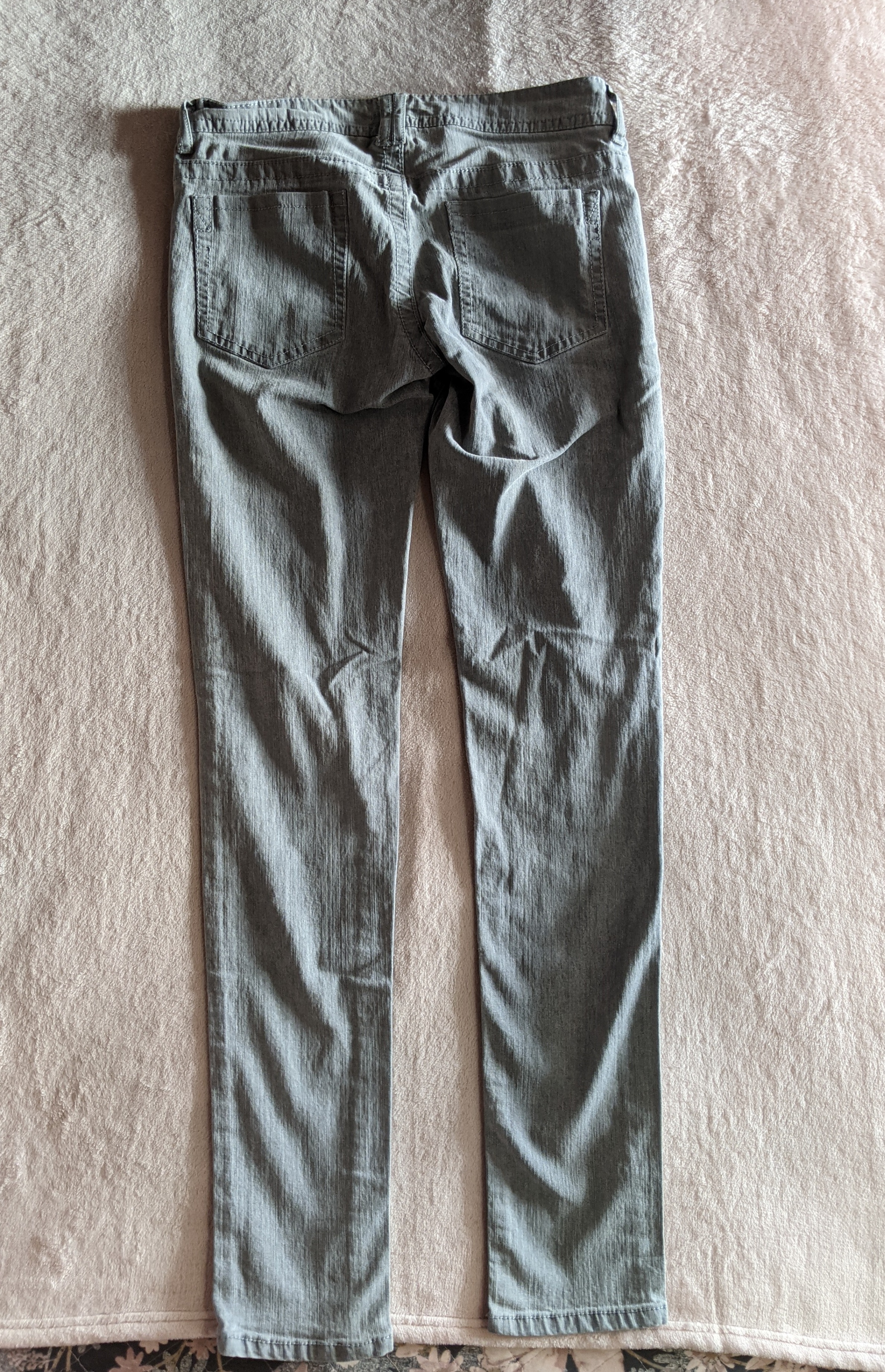 Forever Twenty One gray jeans - photo 3