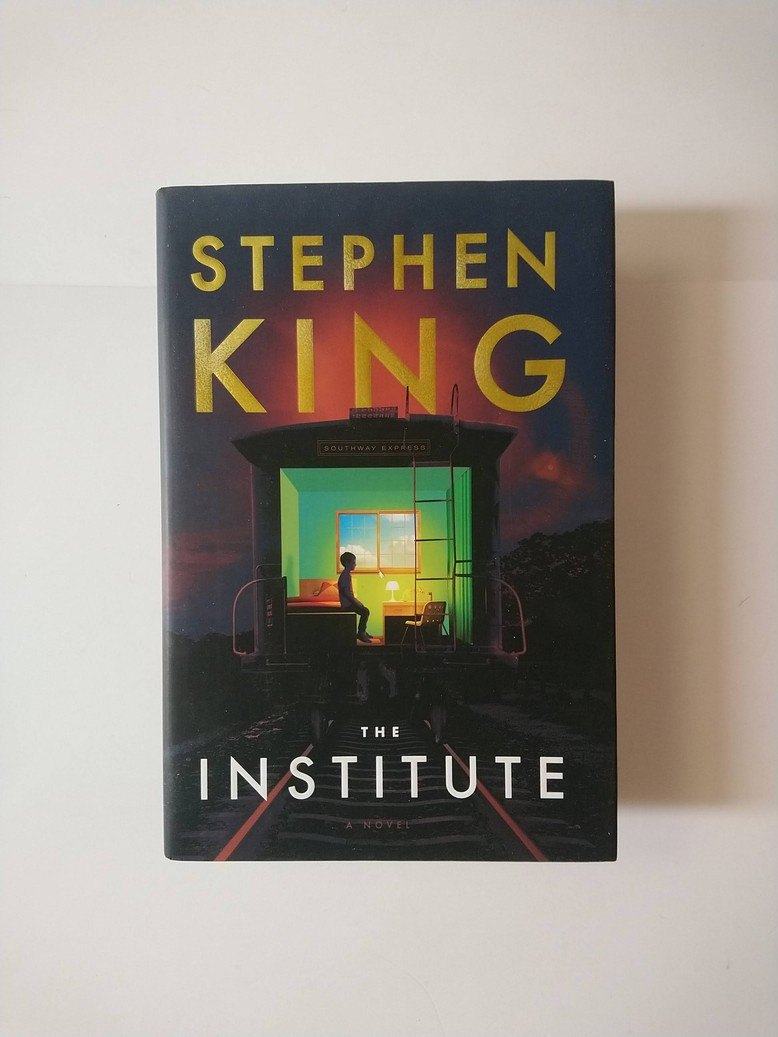 Stephen King books!! - photo 2