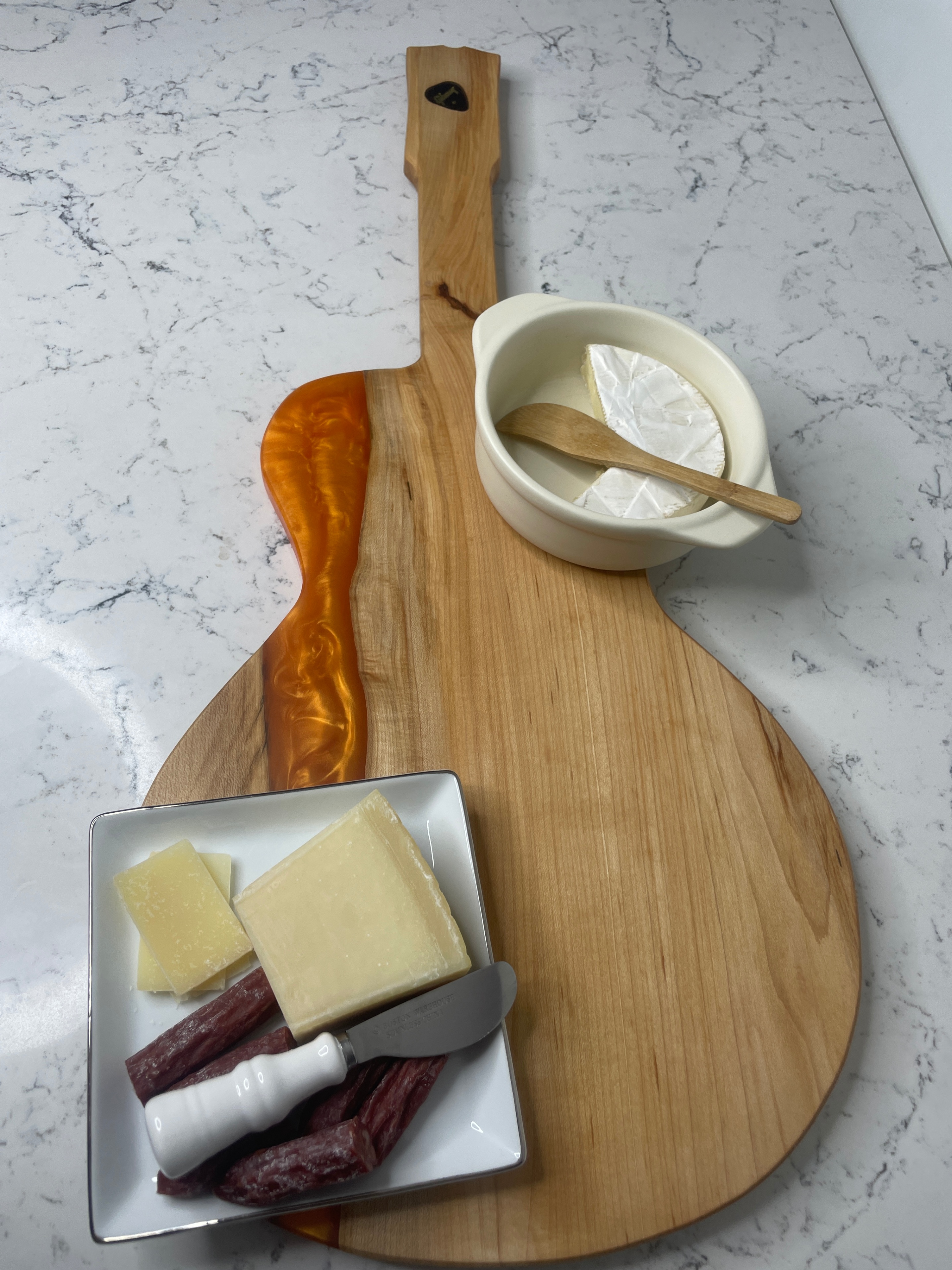 "Guitar"-Erie Board (Gibson Charcuterie Board w/ Orange Epoxy) - photo 5