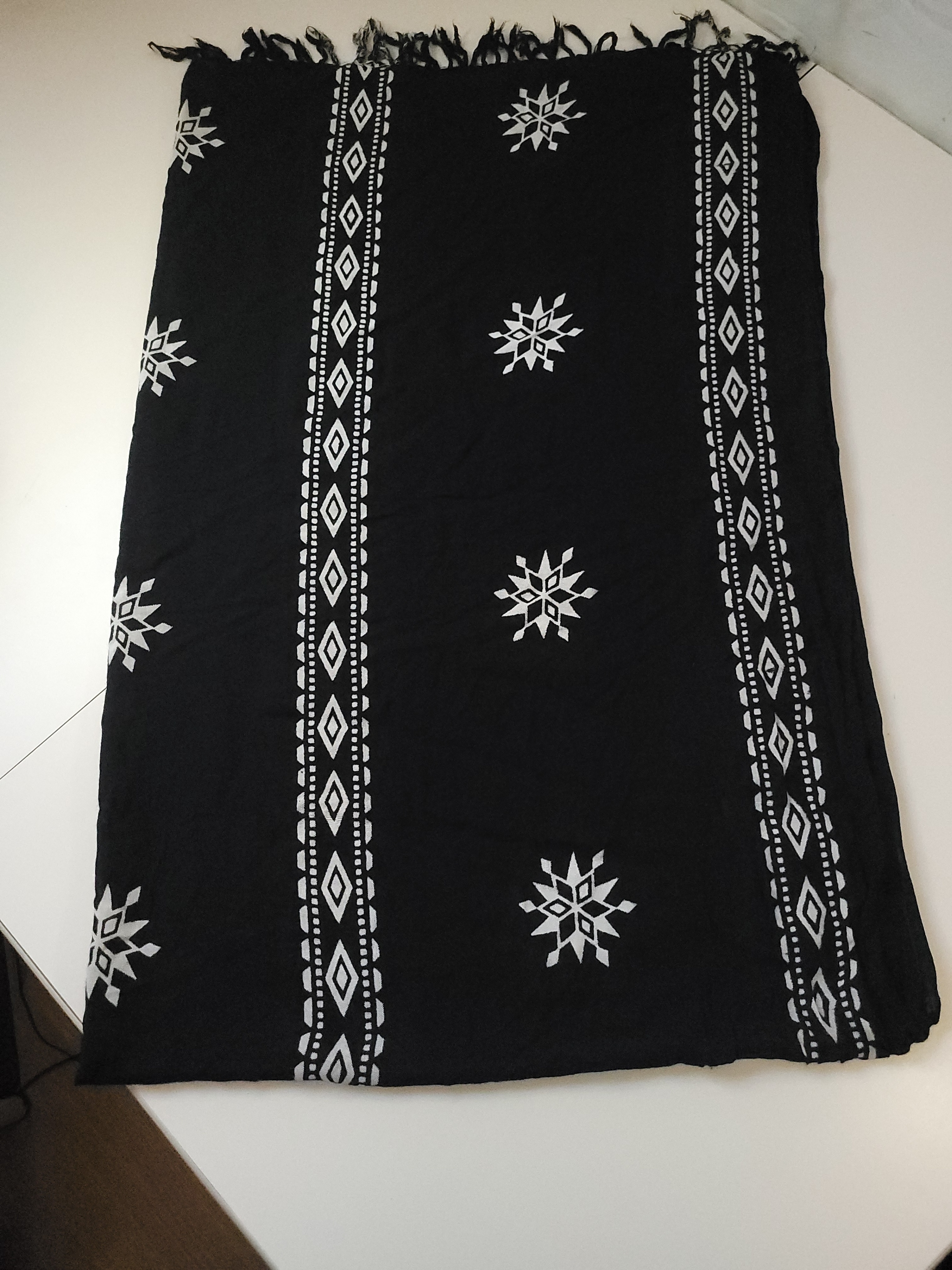 Block Print Rayon Sarong Scarf Fringe Trim 37.5" x 63" - photo 2