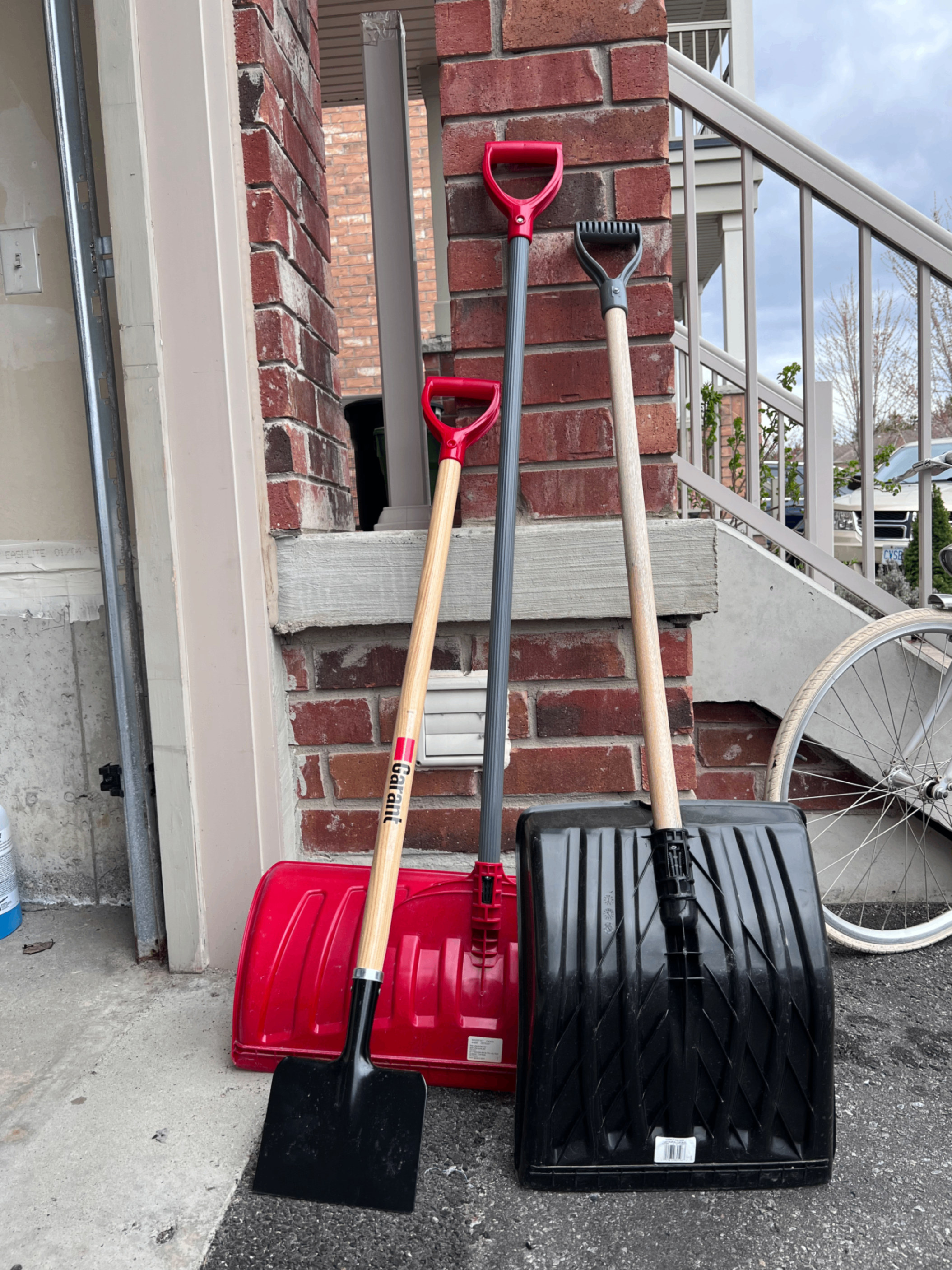 Snow Shovel & Garden Tool Set (Set of 3)