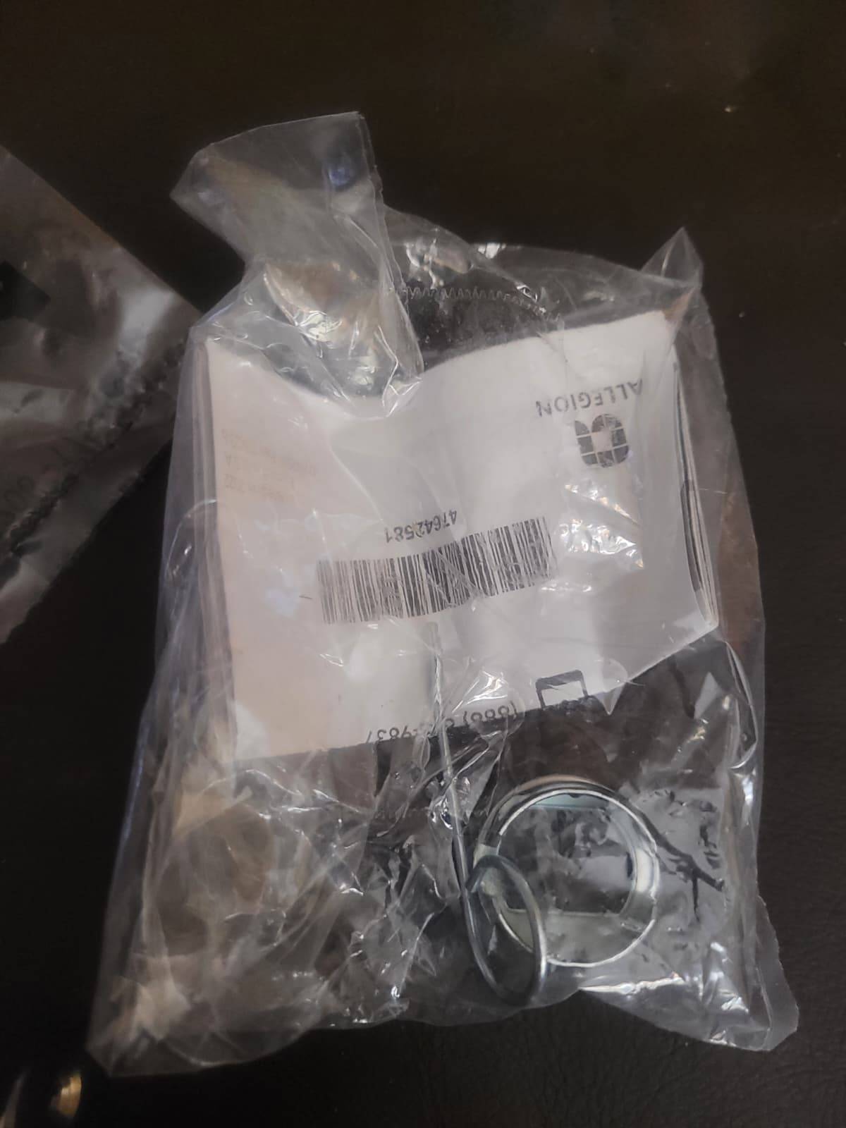 NEW OPEN BOX Schlage Door Knob Set Satin Nickel - photo 3