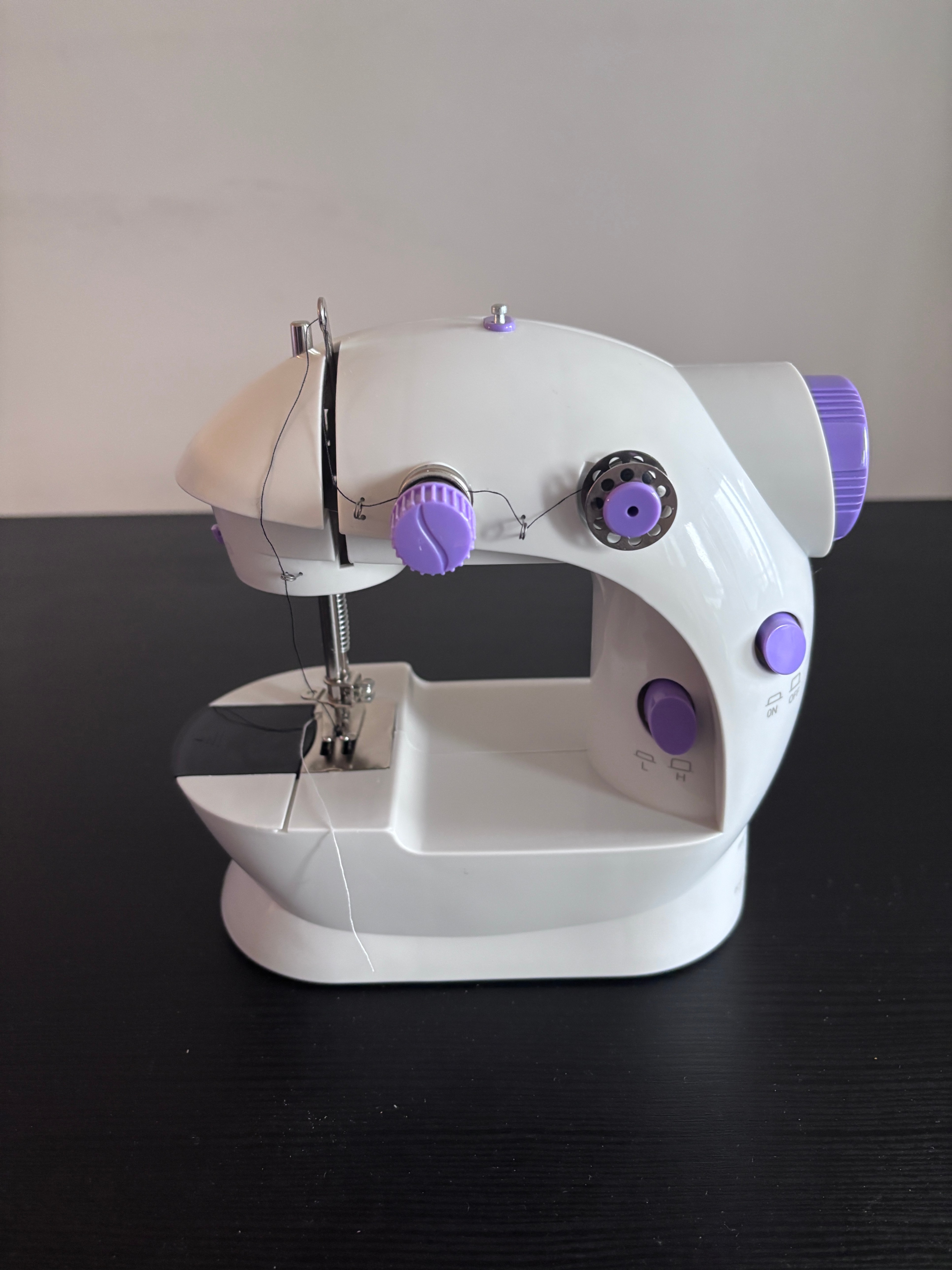 Mini Sewing machine