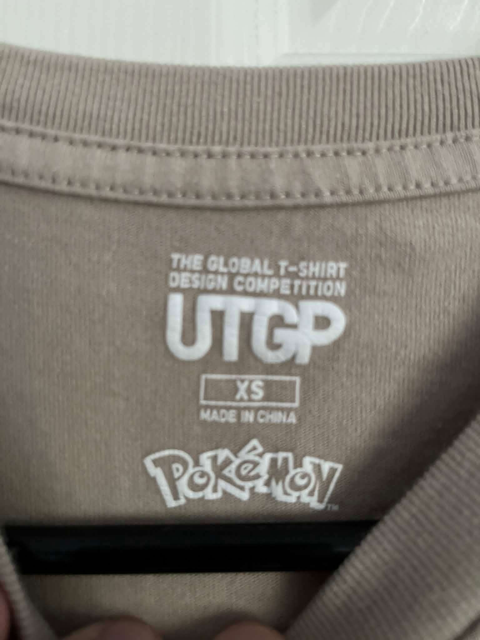 POKEMON Magikarp Hokusai Uniqlo T-Shirt Short Sleeve Crew Neck - photo 2