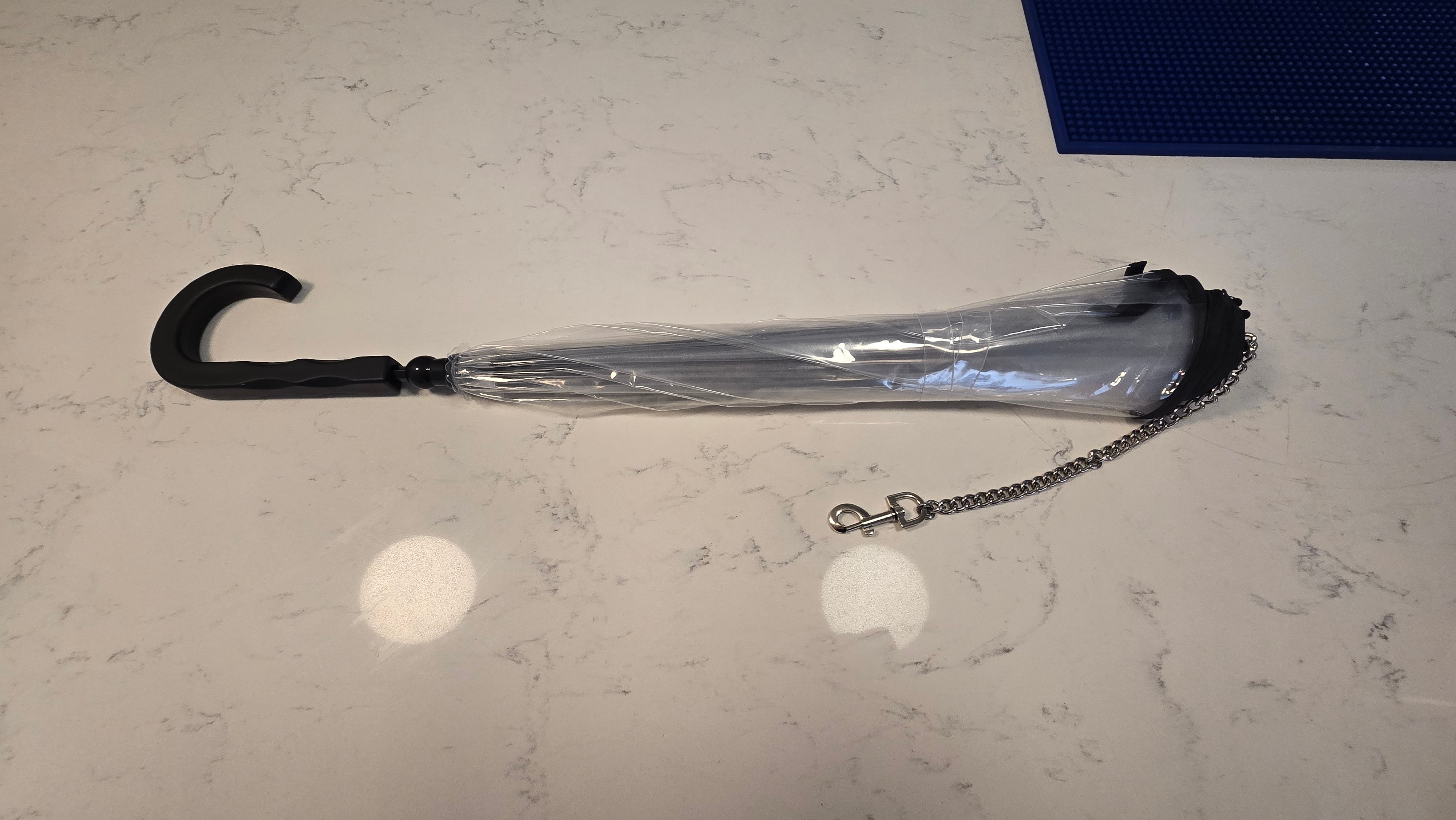 Transparent Dog Umbrella with Leash – Pet Rain Umbrella - photo 2
