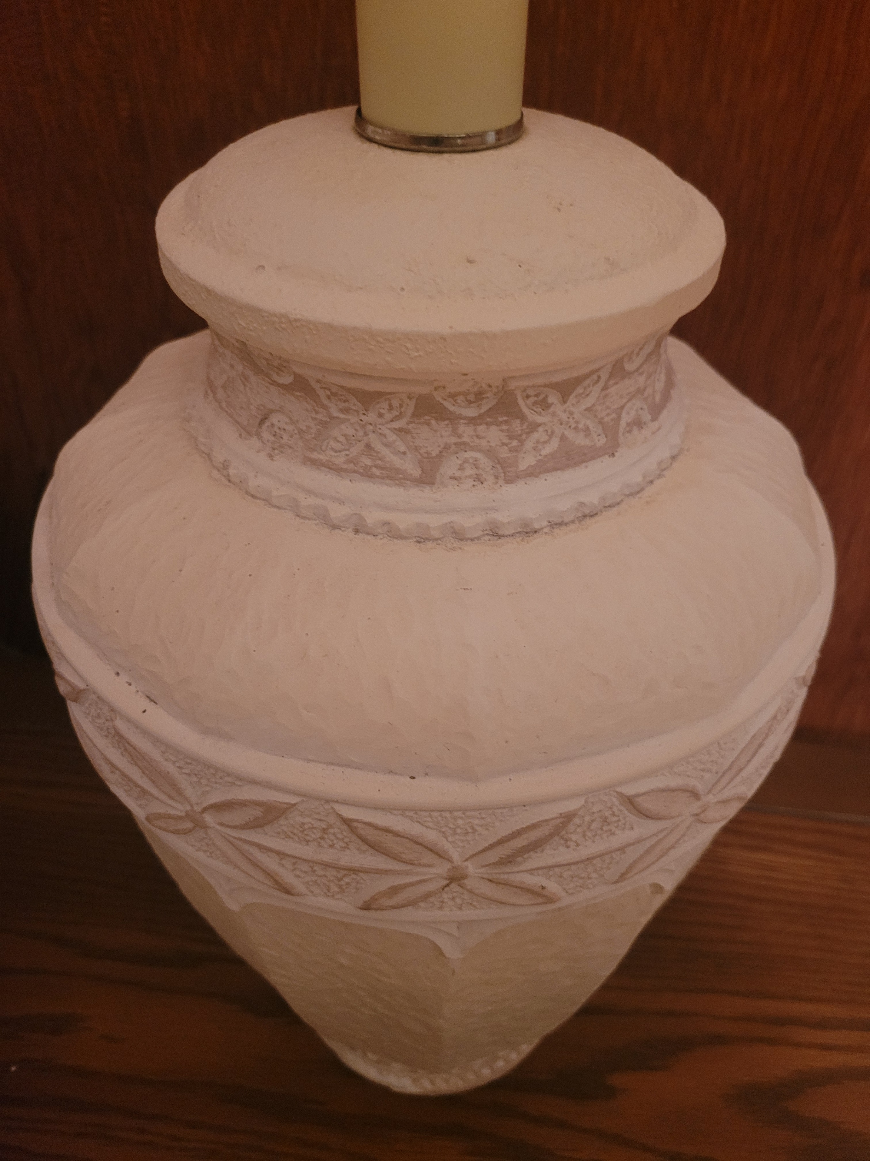 1962 Textured Chalkware Table Lamp - 29" Tall - Floral Relief - photo 5