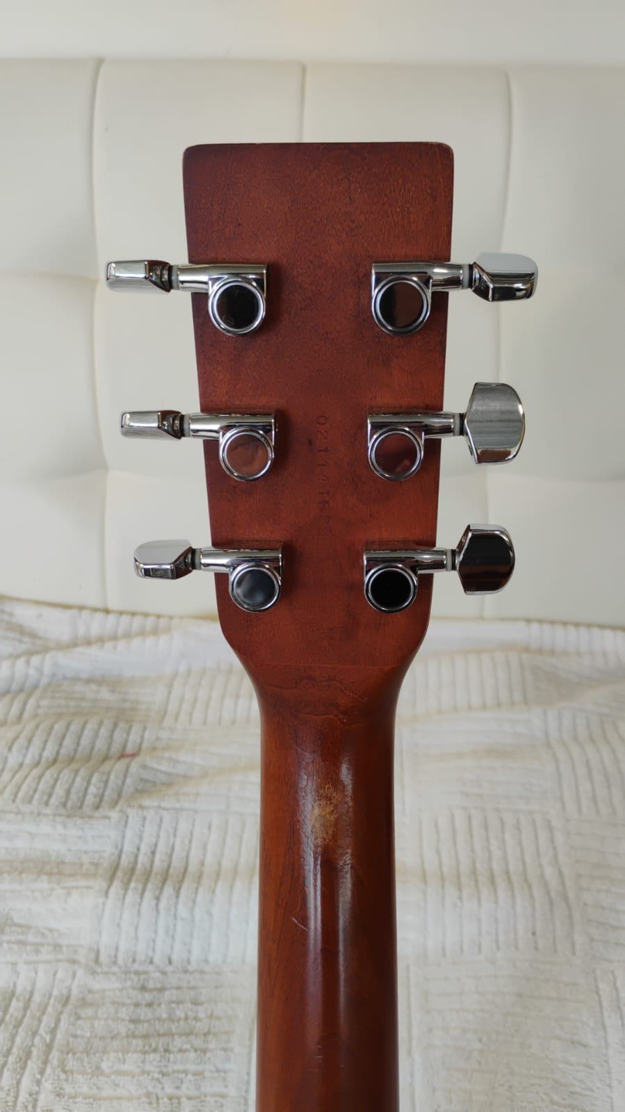 Acoustic Guitar - photo 5