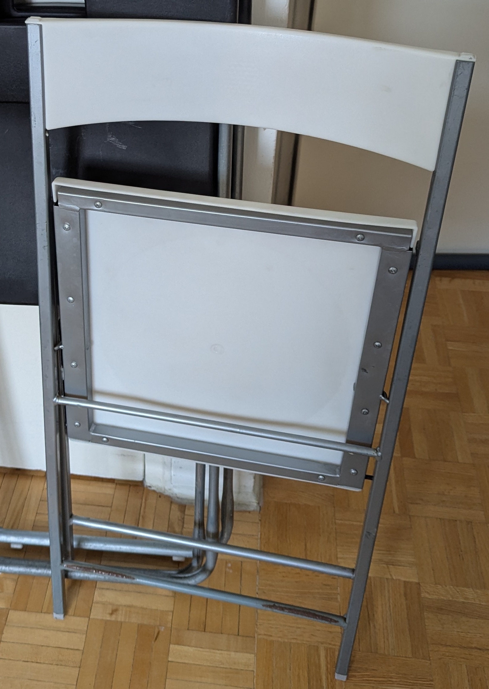IKEA GUNDE Folding chair Outdoor Patio Balcony ONLY ONE! - photo 2