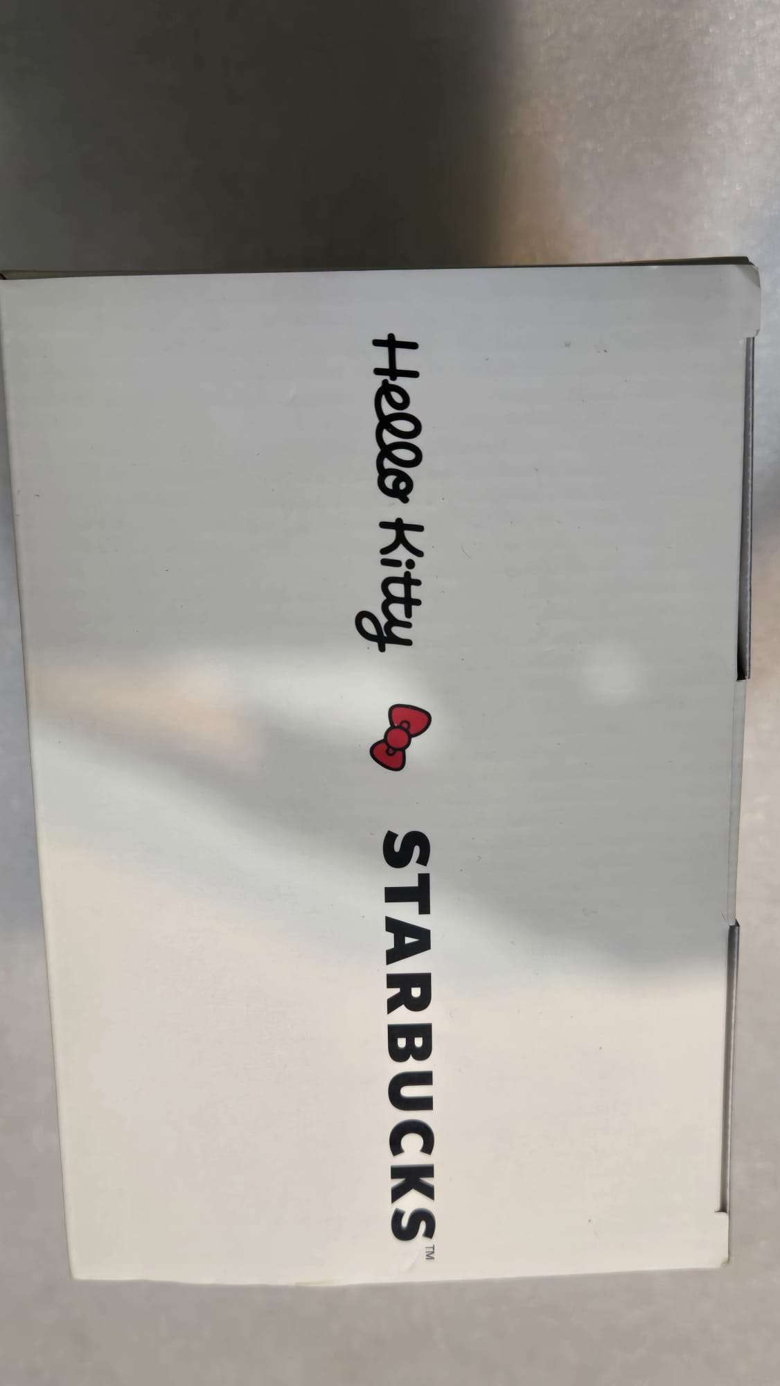 Starbucks and Hello Kitty: Boxed plush - photo 3