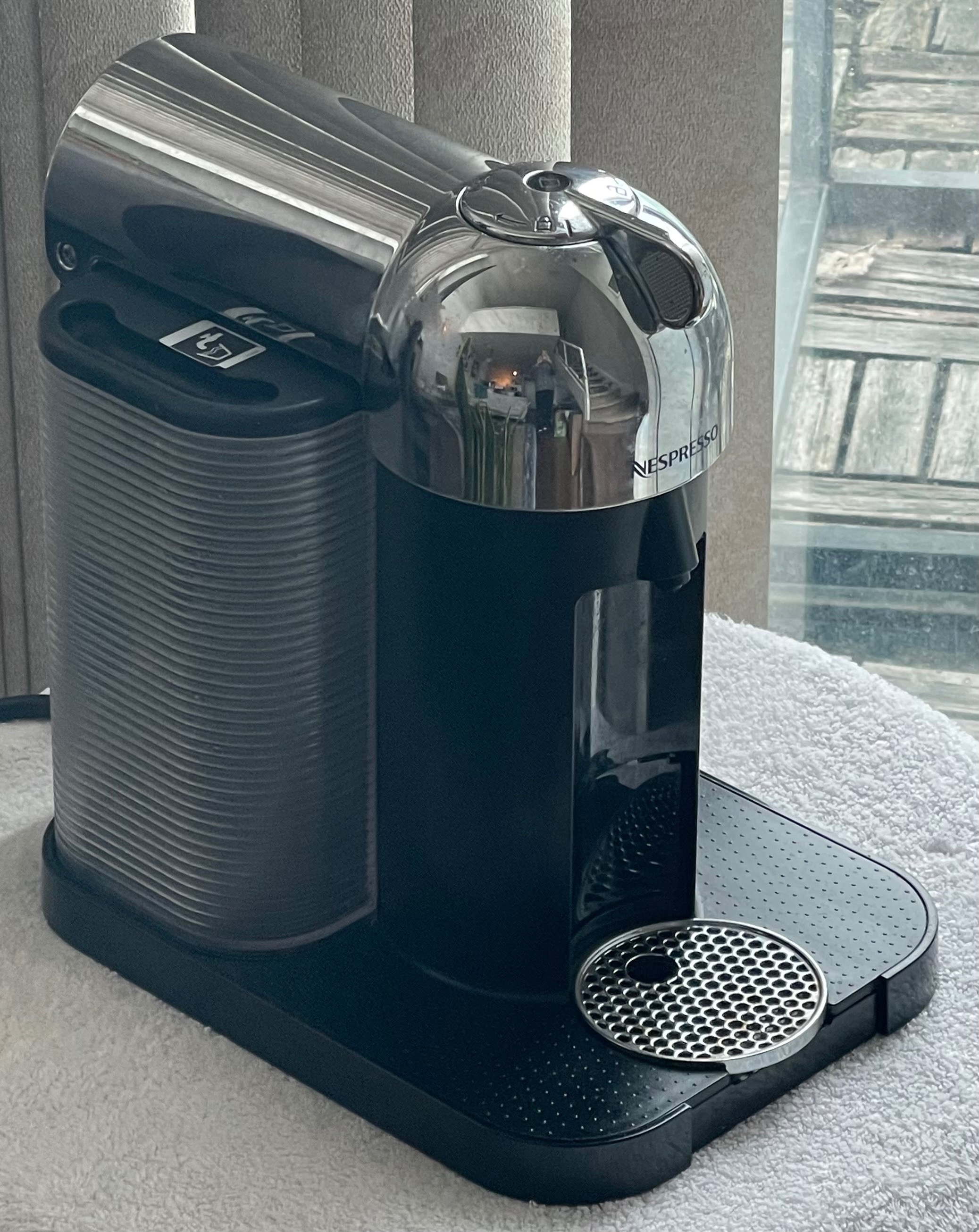 Nespresso VertuoLine GCA1 — Made in Switzerland (Chrome) - photo 2