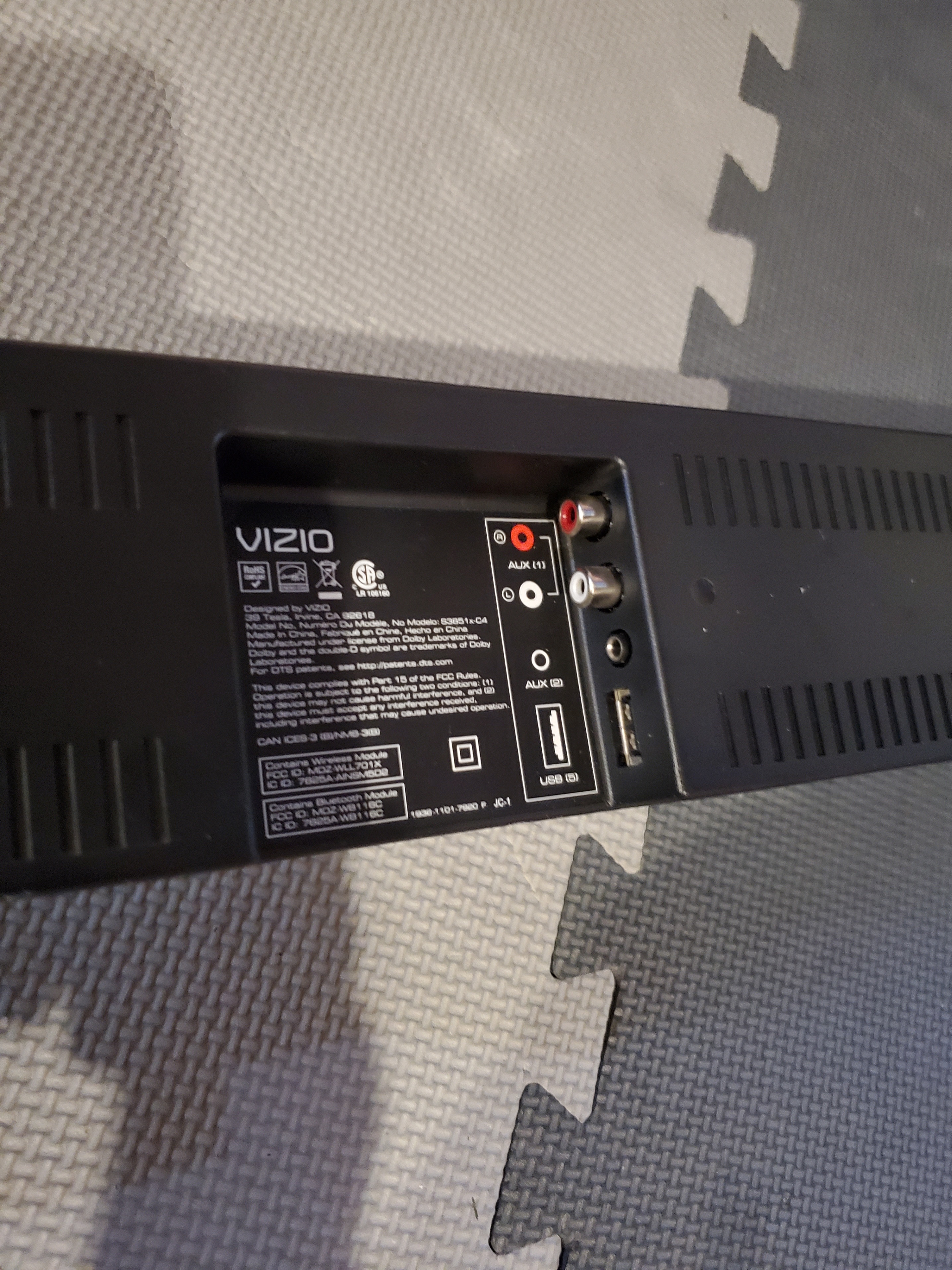 Vizio 5.1-channel sound system - photo 5