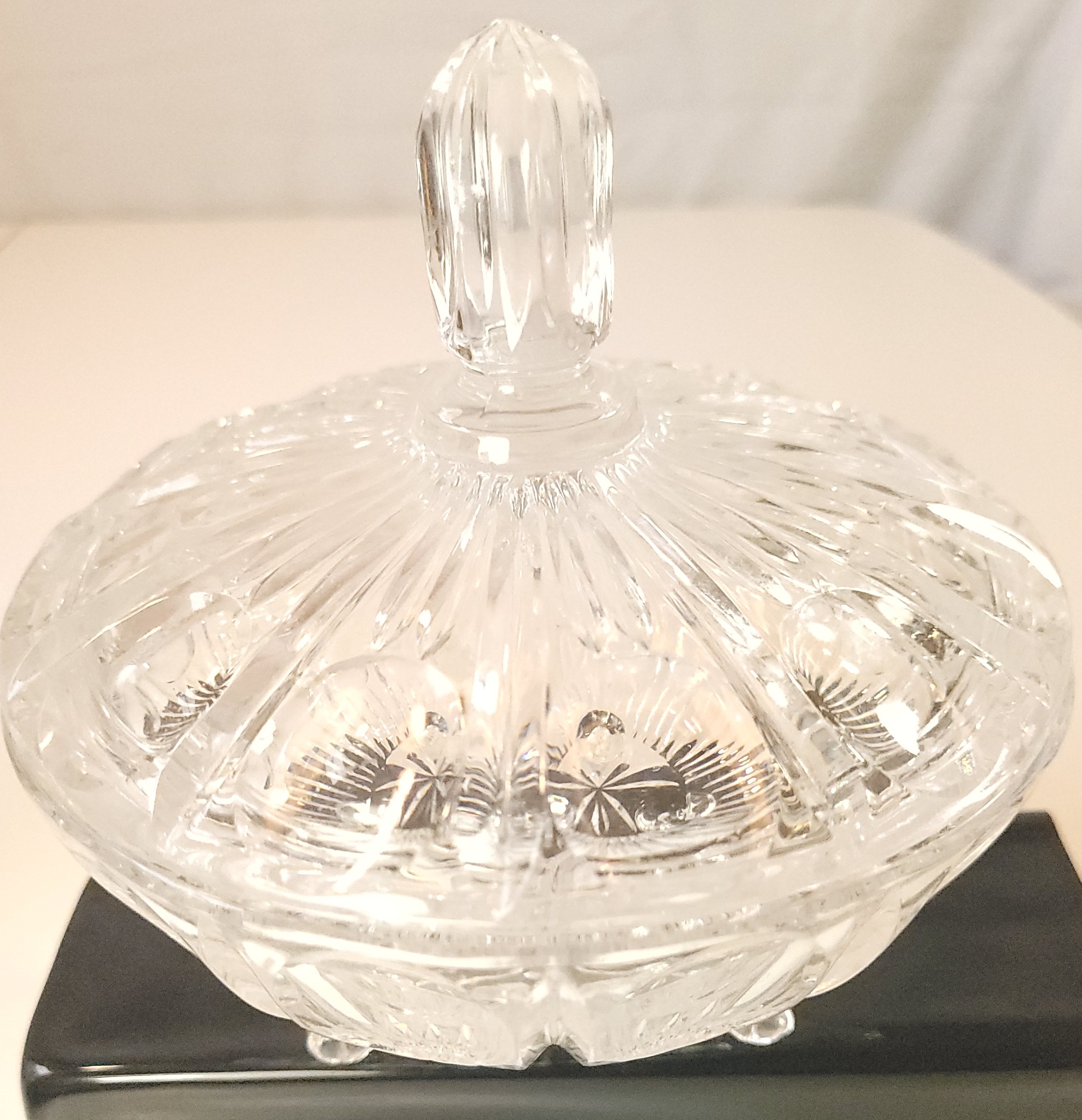 1960s Anchor Hocking EAPC Star and Fan Crystal Candy Dish