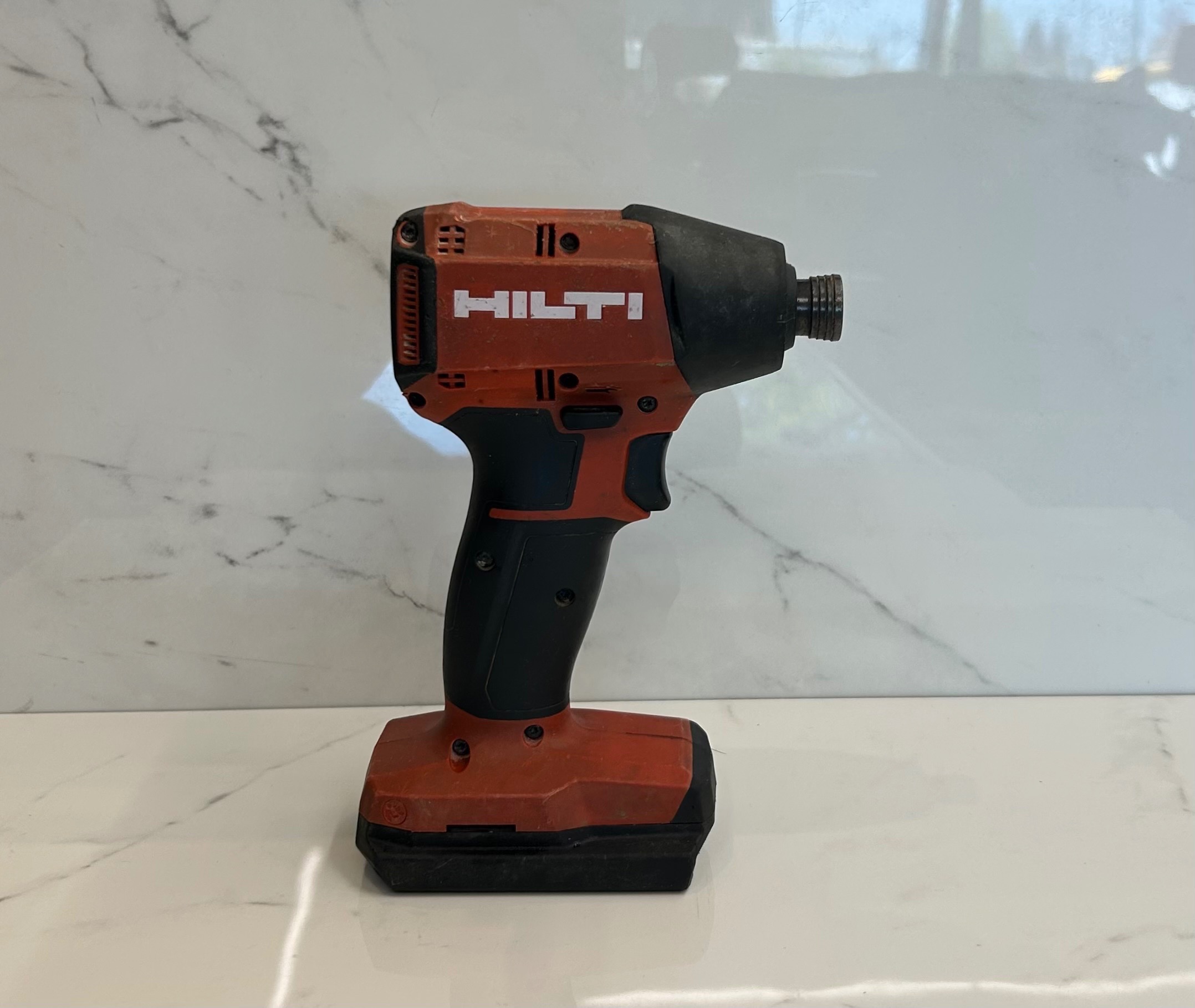 Hilti 1/4" Hex Impact Driver (tool only) - photo 2