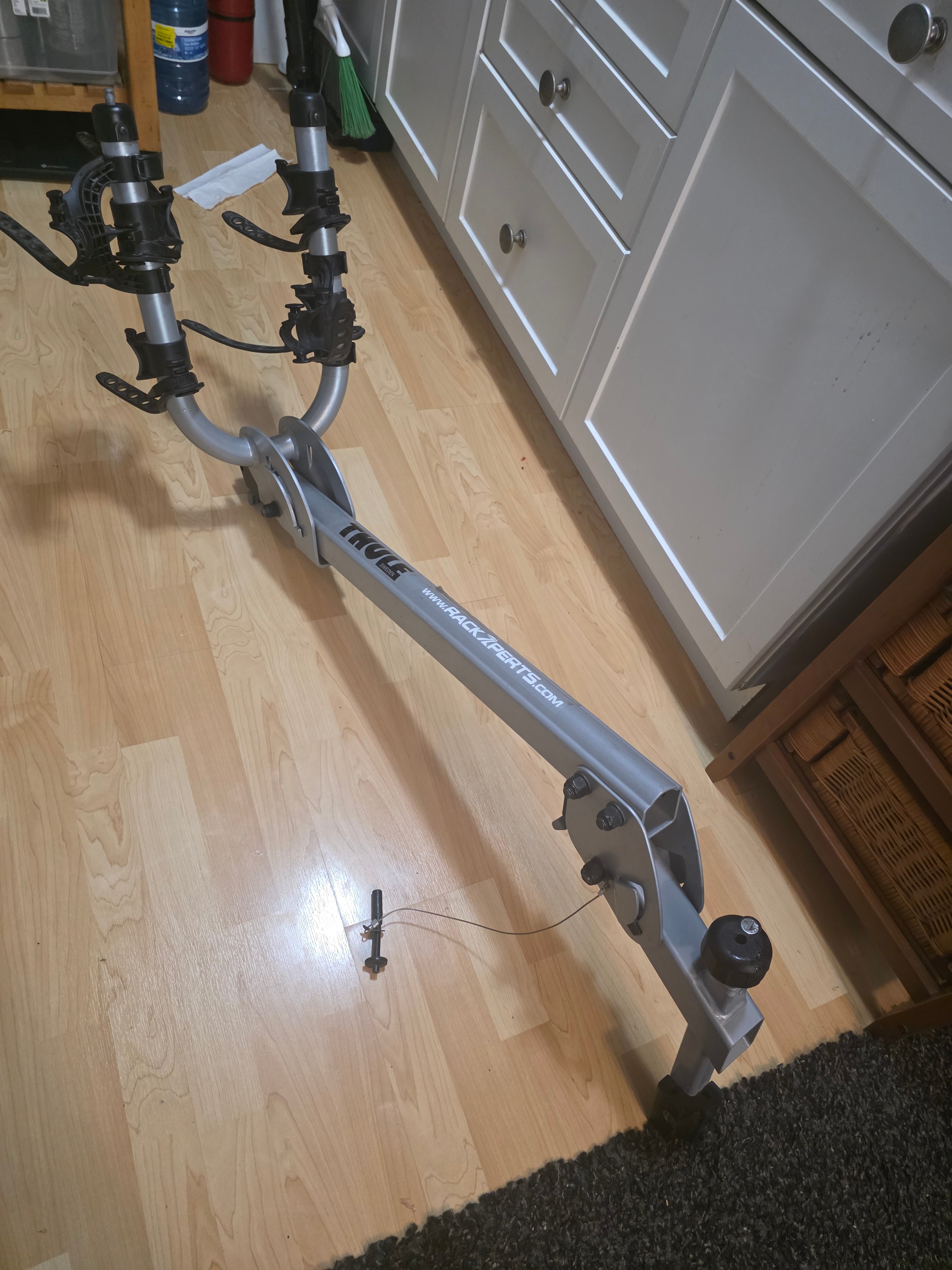 Thule 2 bike rack locking cable and knob - photo 5