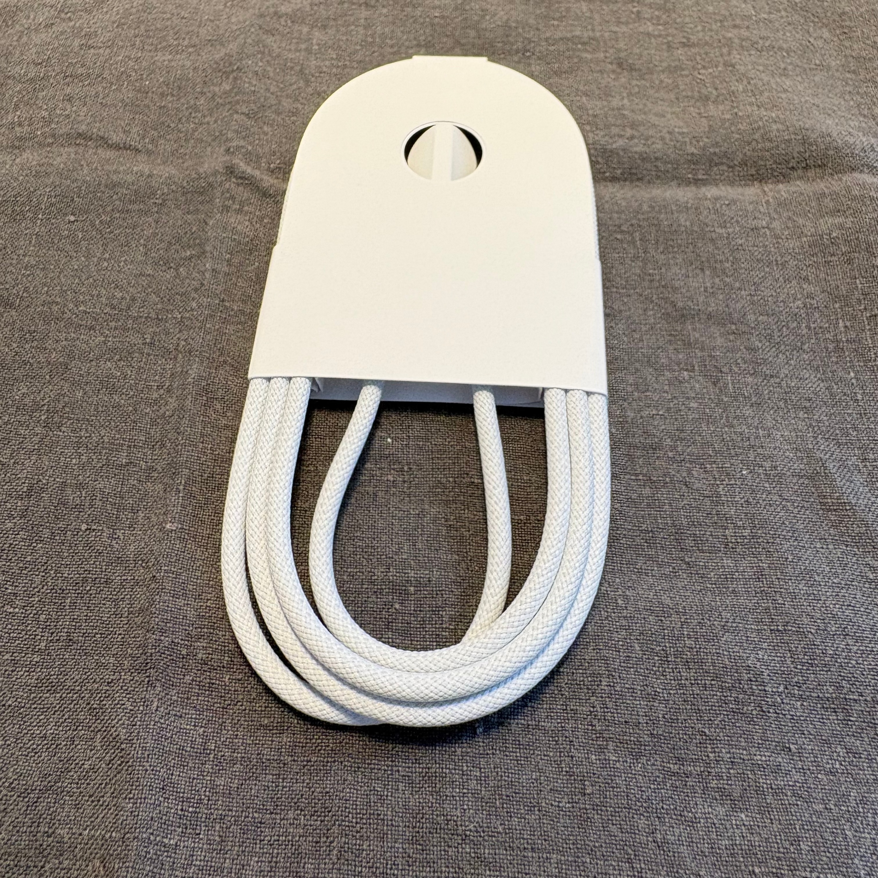 Apple USB-C Charge Cable (1m) - photo 2