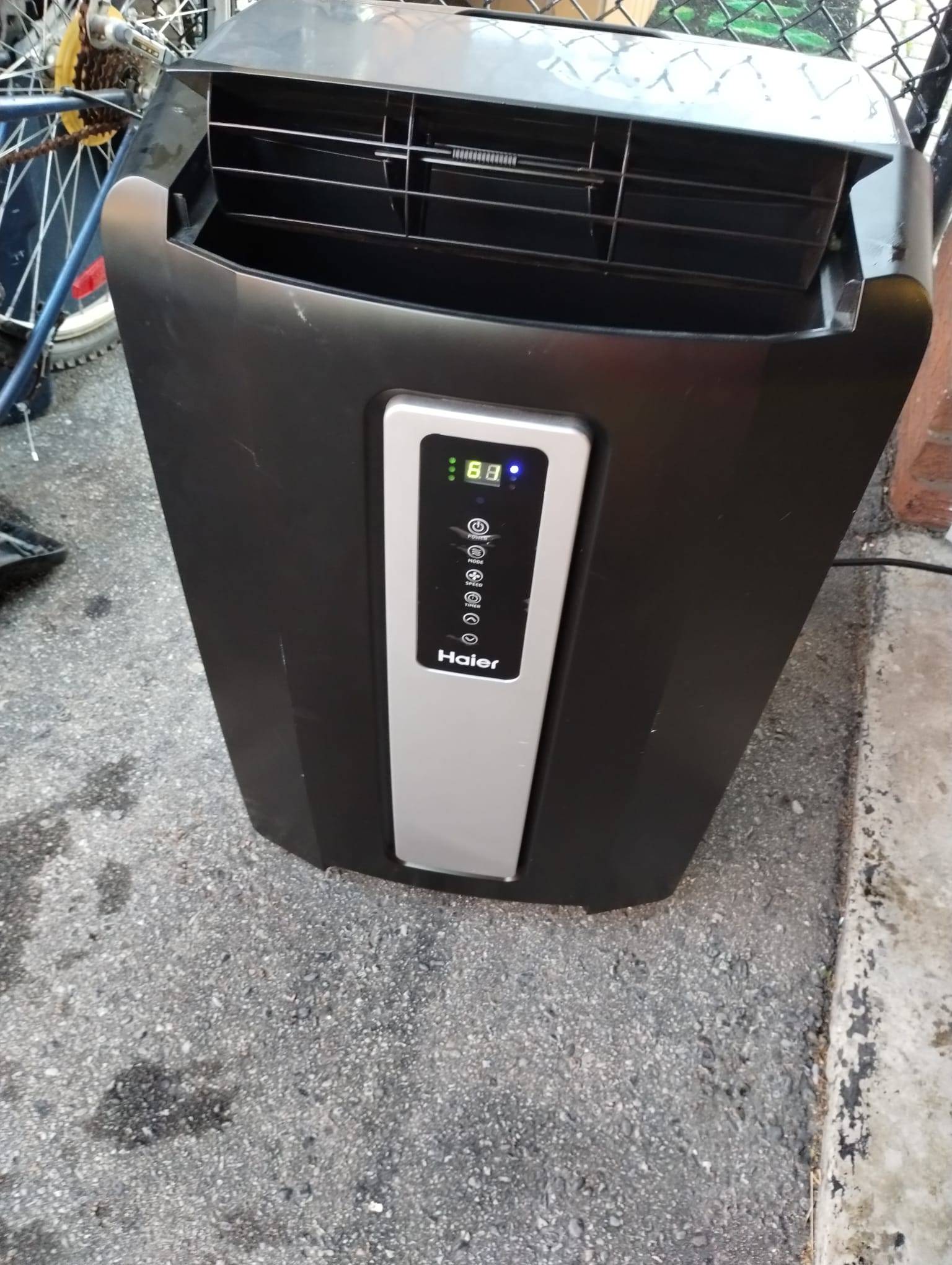 Haier 14,000BTU Portable Air Conditioner - photo 2