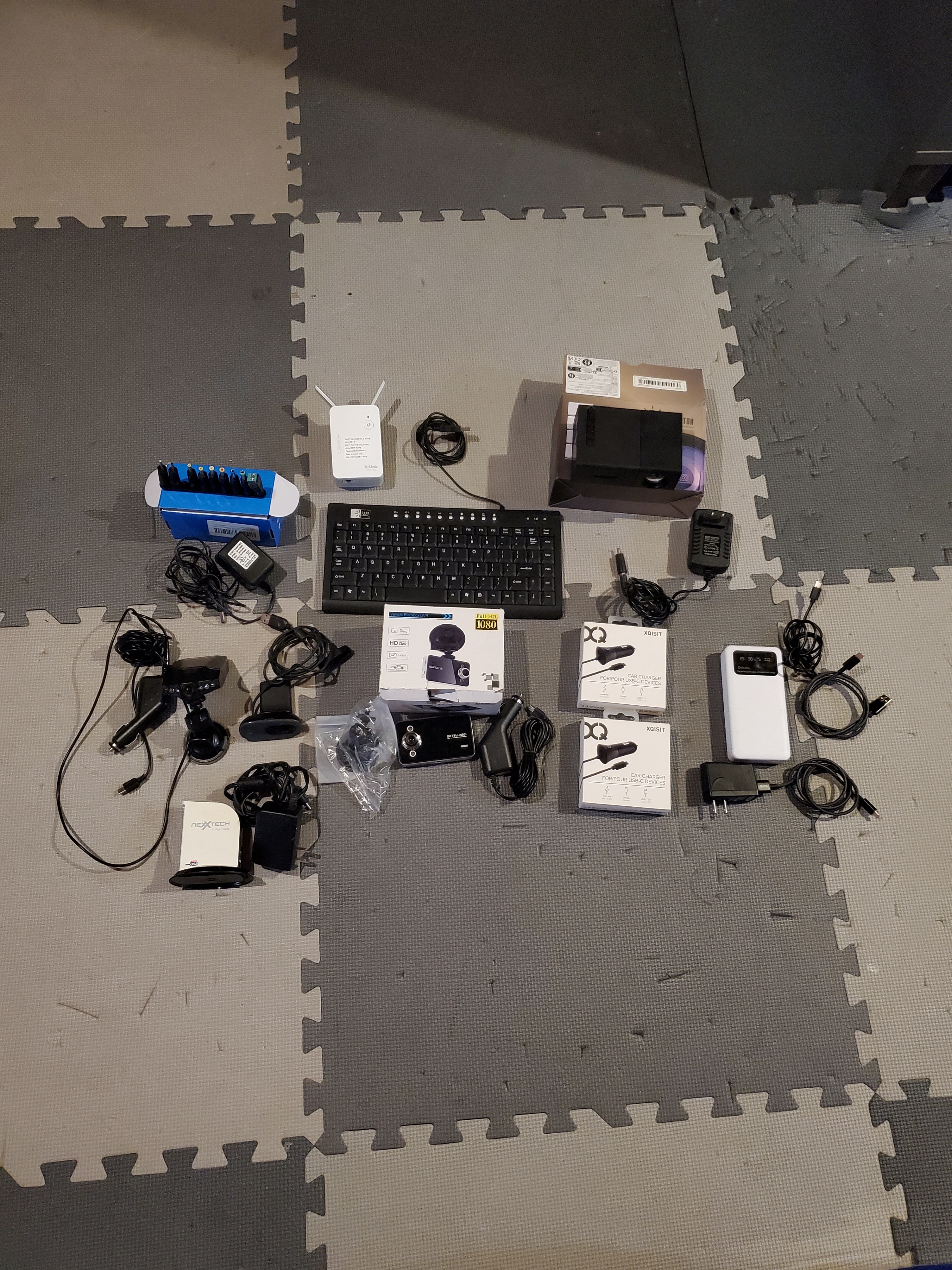 Assorted electronics