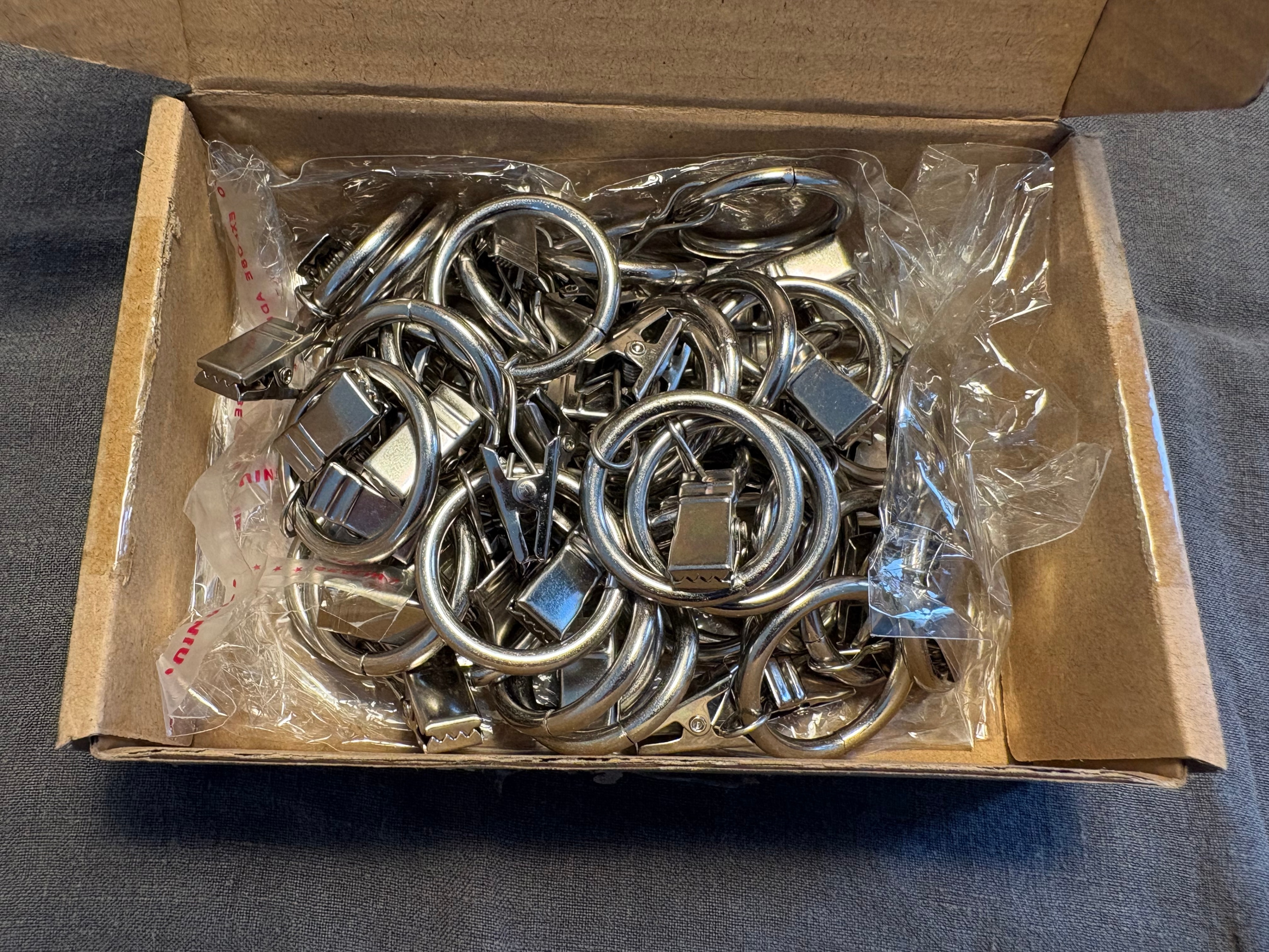 40 Curtain Rings with Clips, Silver - New