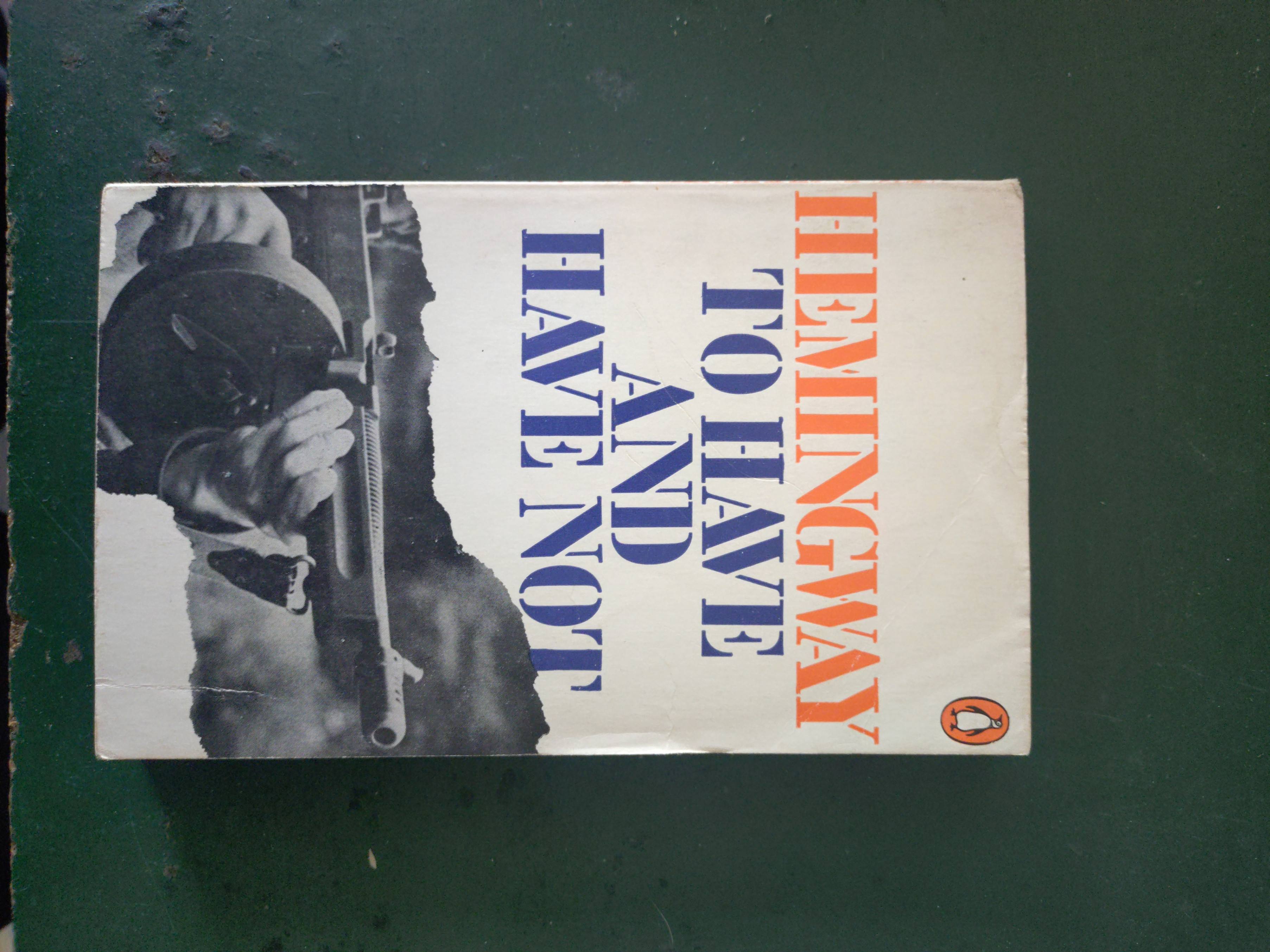 Ernest Hemingway Book Set (4 Classics) - photo 2