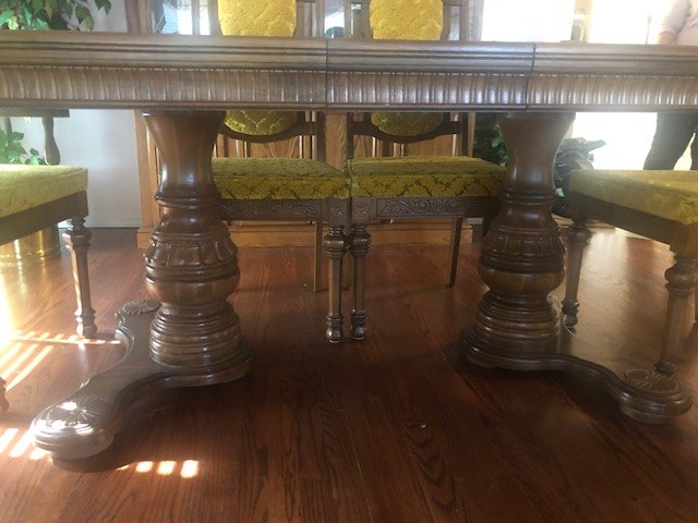 Formal Oak Dining Room Table and Chairs - photo 2