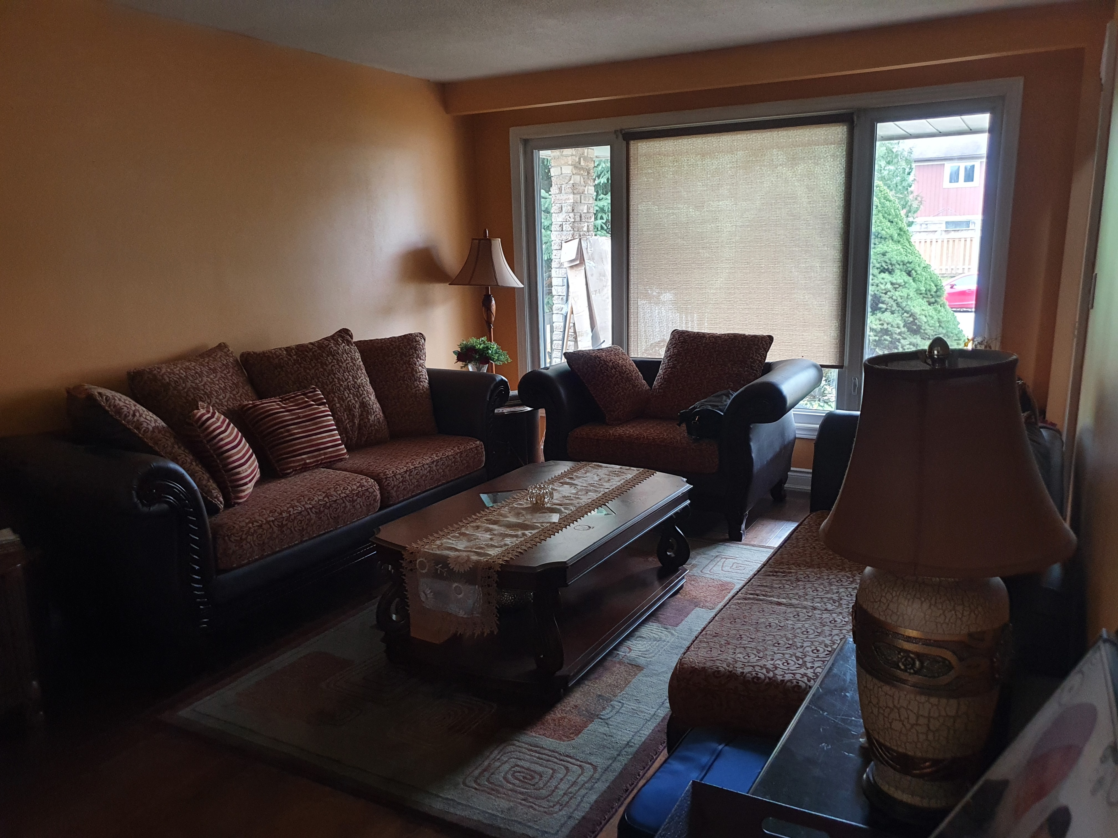 Sofa set