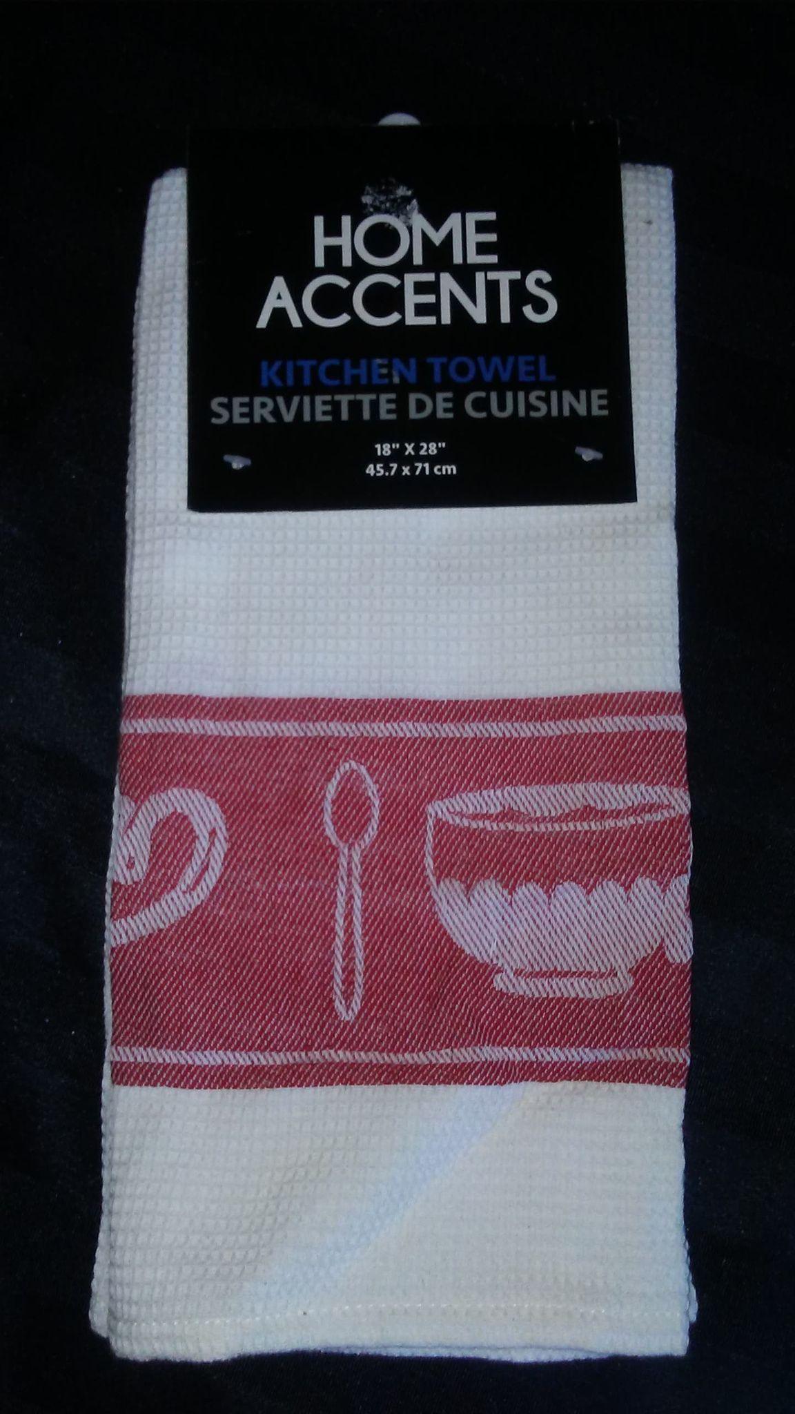 Kitchen Towel with Red Kitchen Items (New)