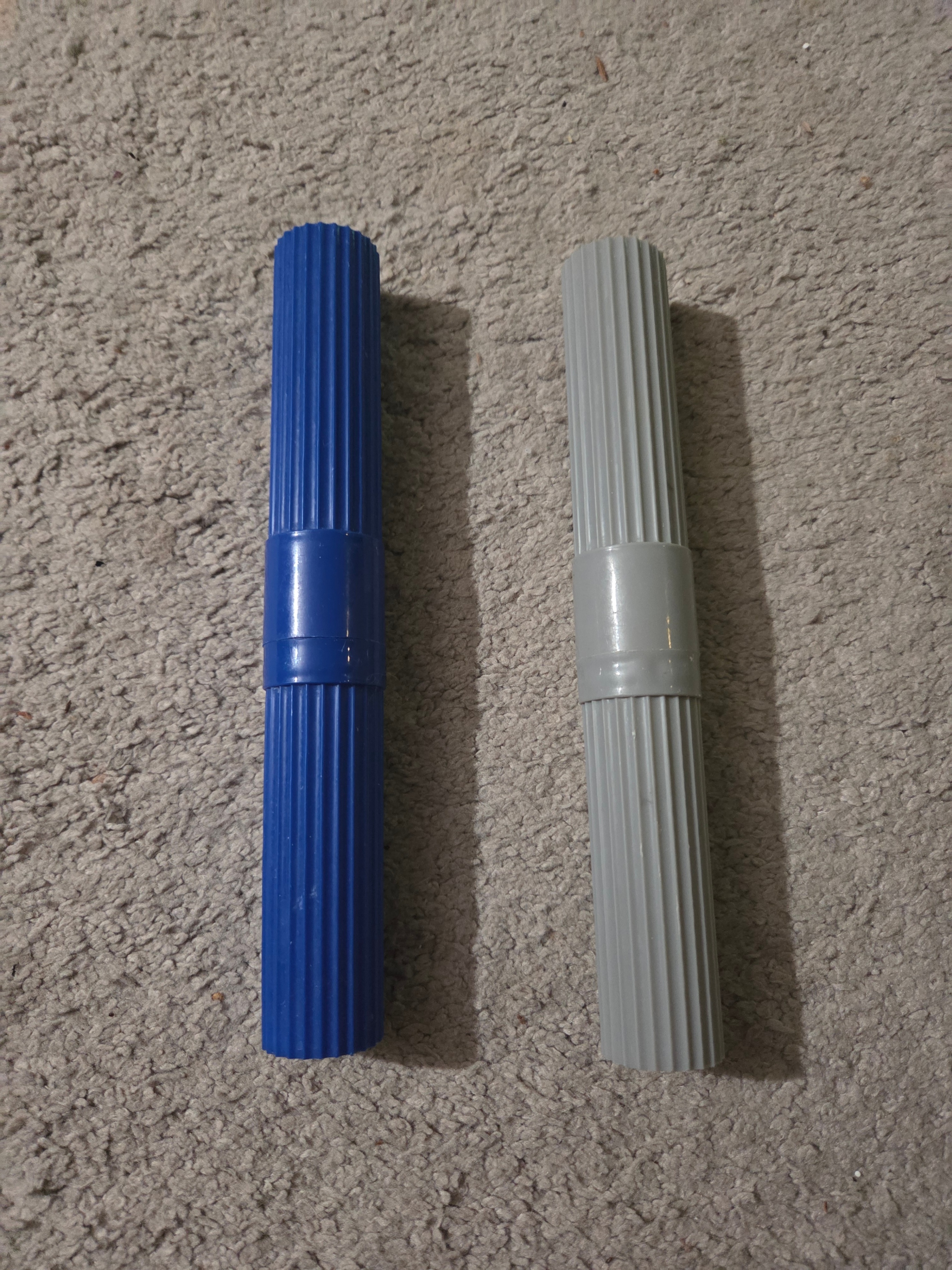 2 Plastic Travel Toothbrush Holders / Cases