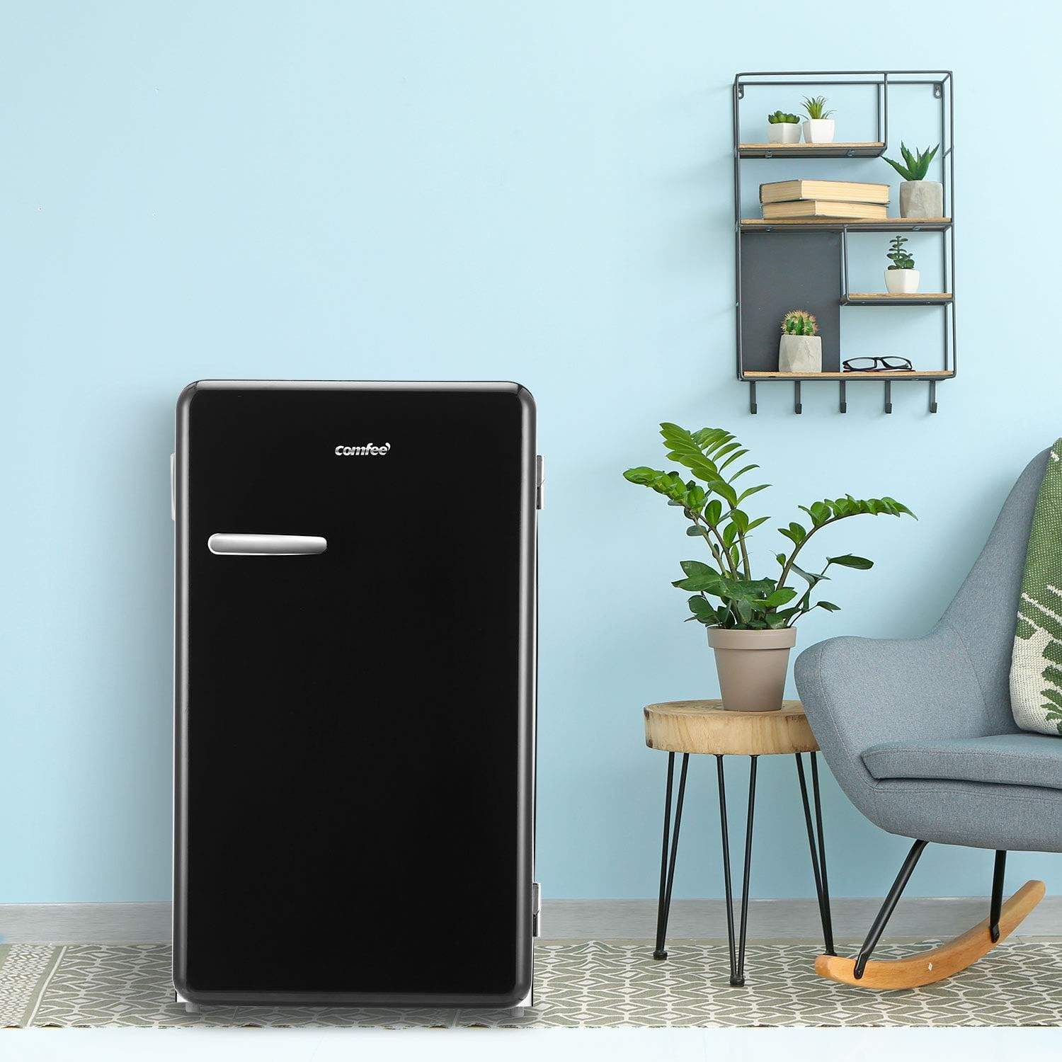 Barely used New Mini Fridge only for 60$, Bought for 200$ - photo 4