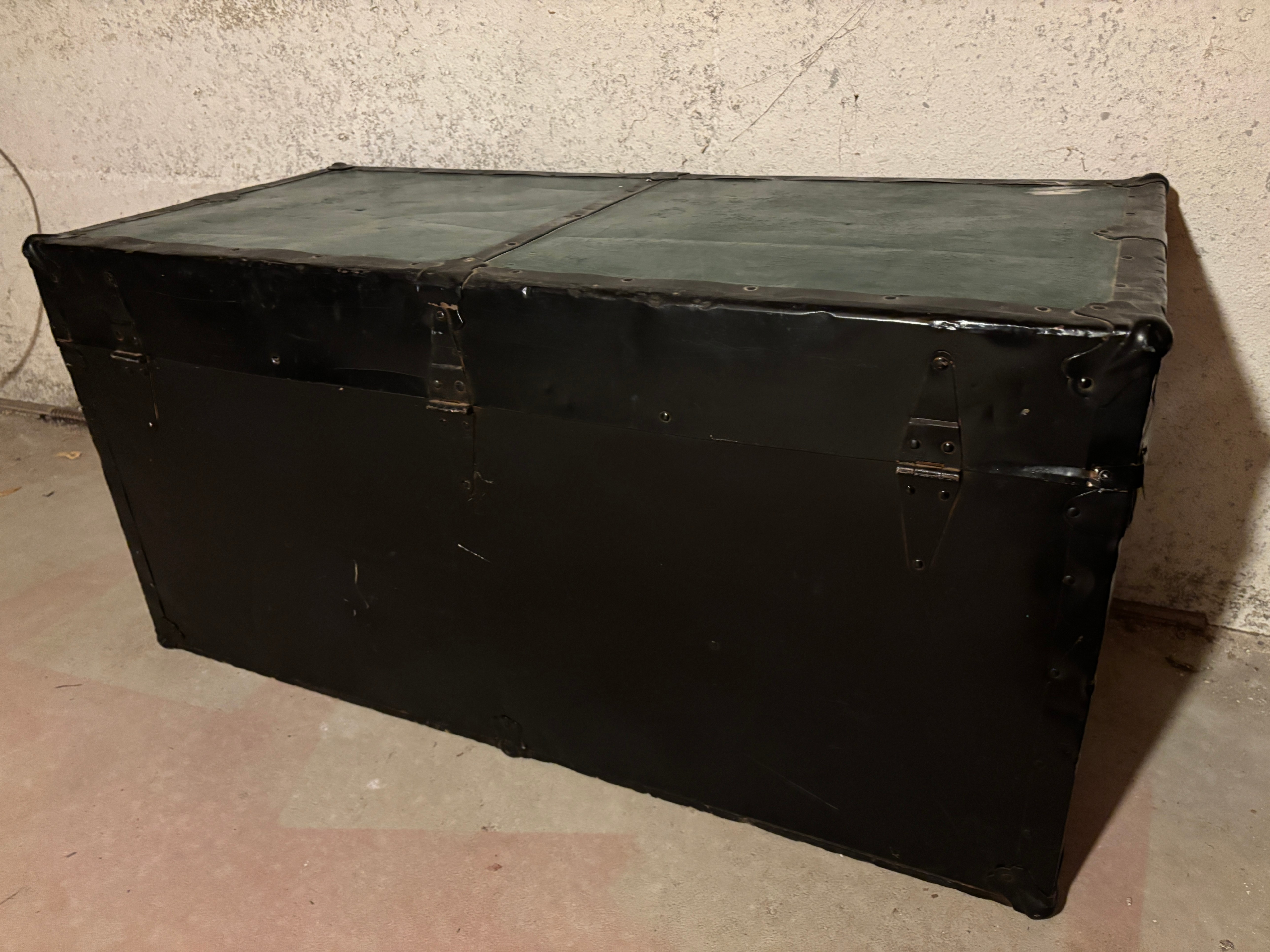 Vintage Retro Turquoise Trunk - photo 5