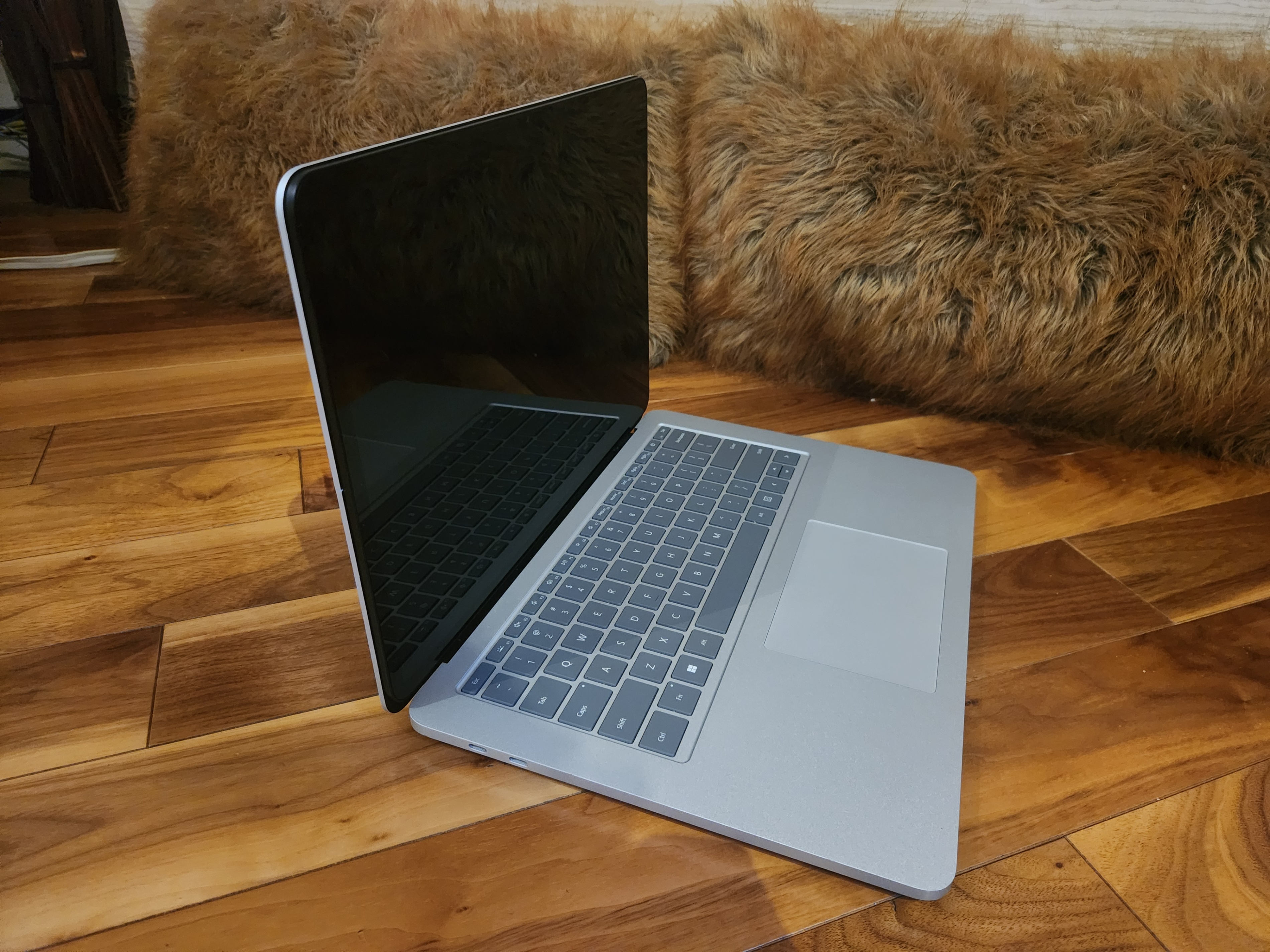 Surface Laptop Studio 1 (i5, 16GB RAM, 256GB SSD) [Model: 1964] - photo 2