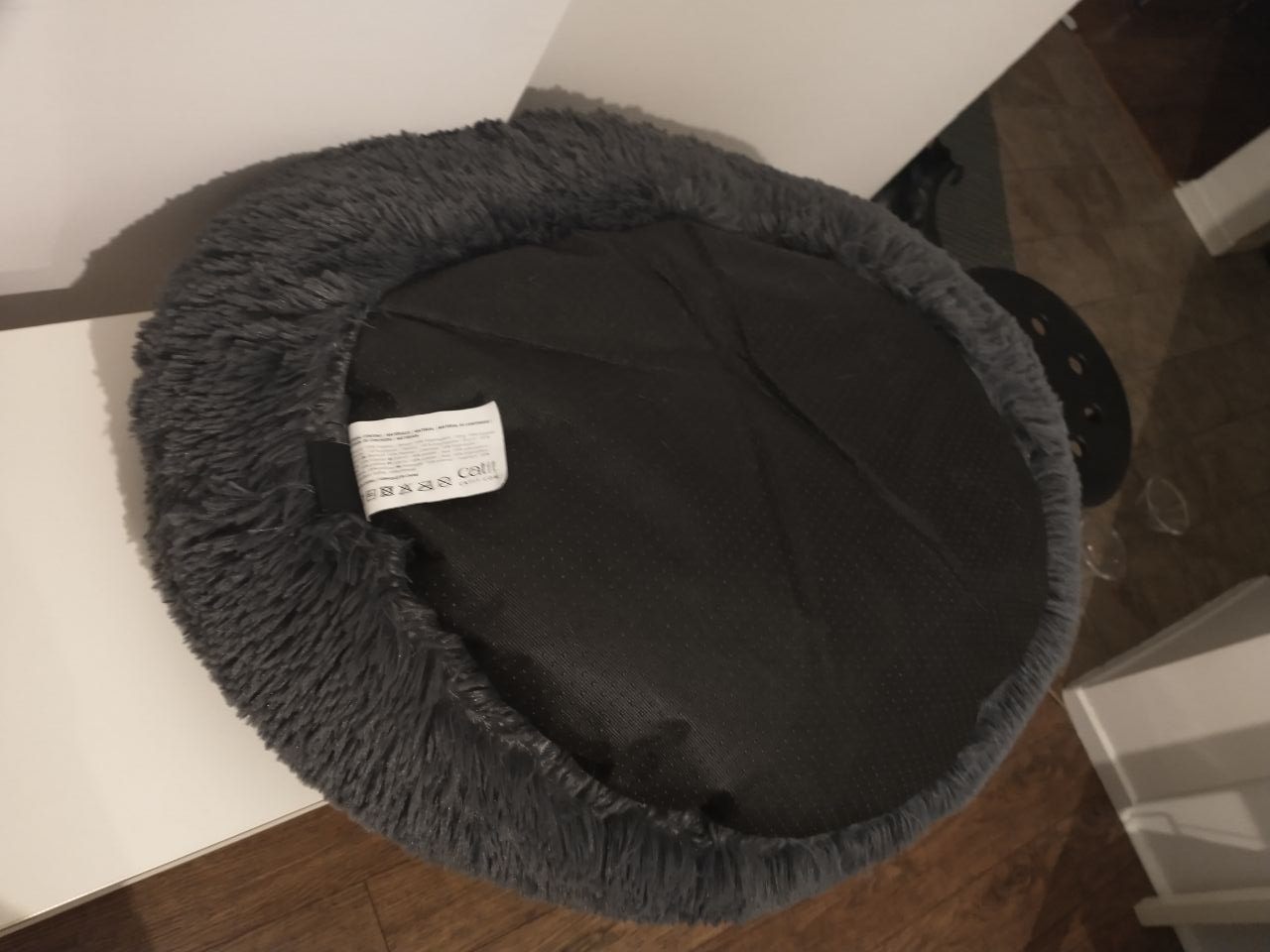 Comfortable Fuzzy Pet Bed - photo 3