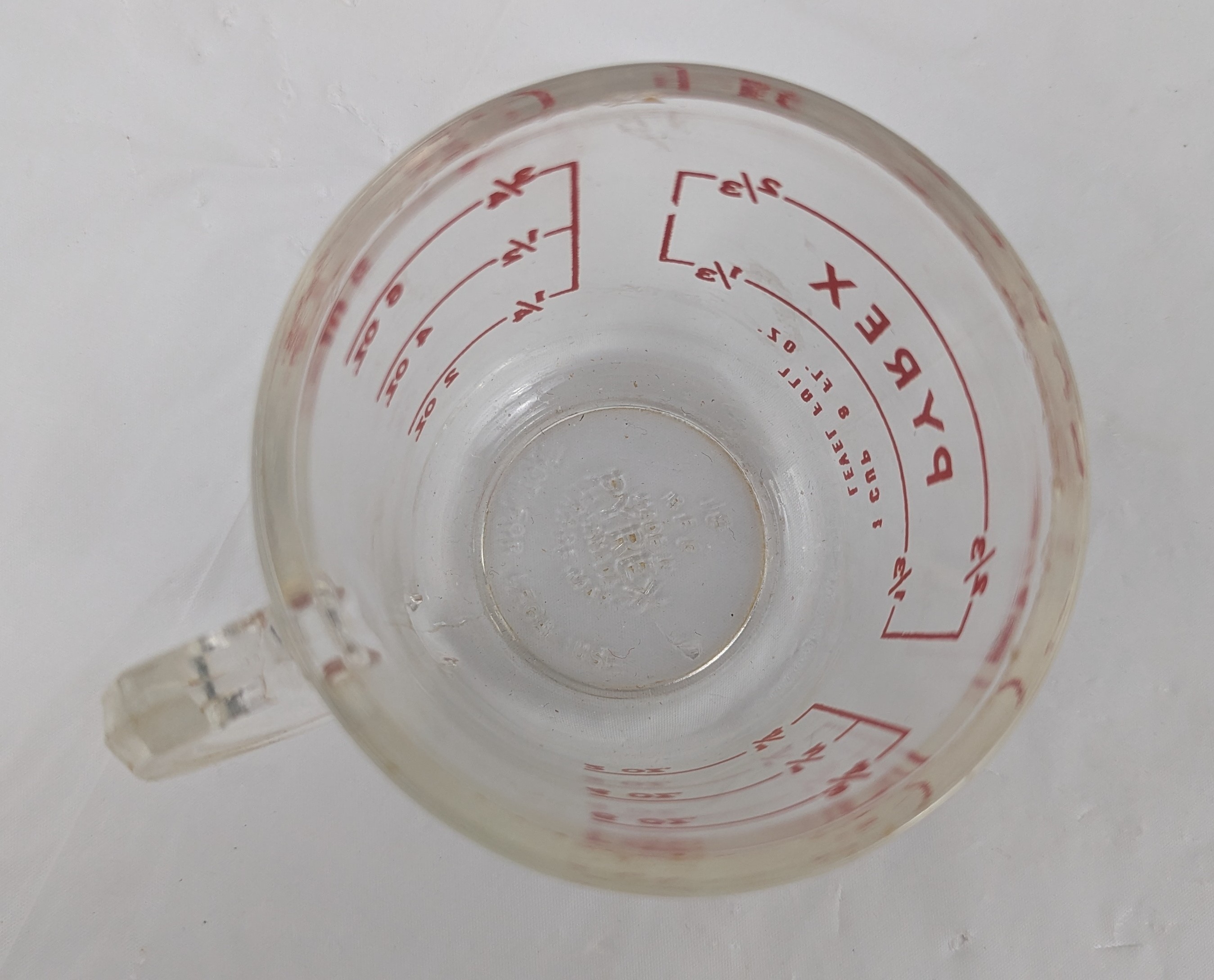 PYREX Antique 1940s Measuring Glass 1 Cup Closed D Handle - photo 4