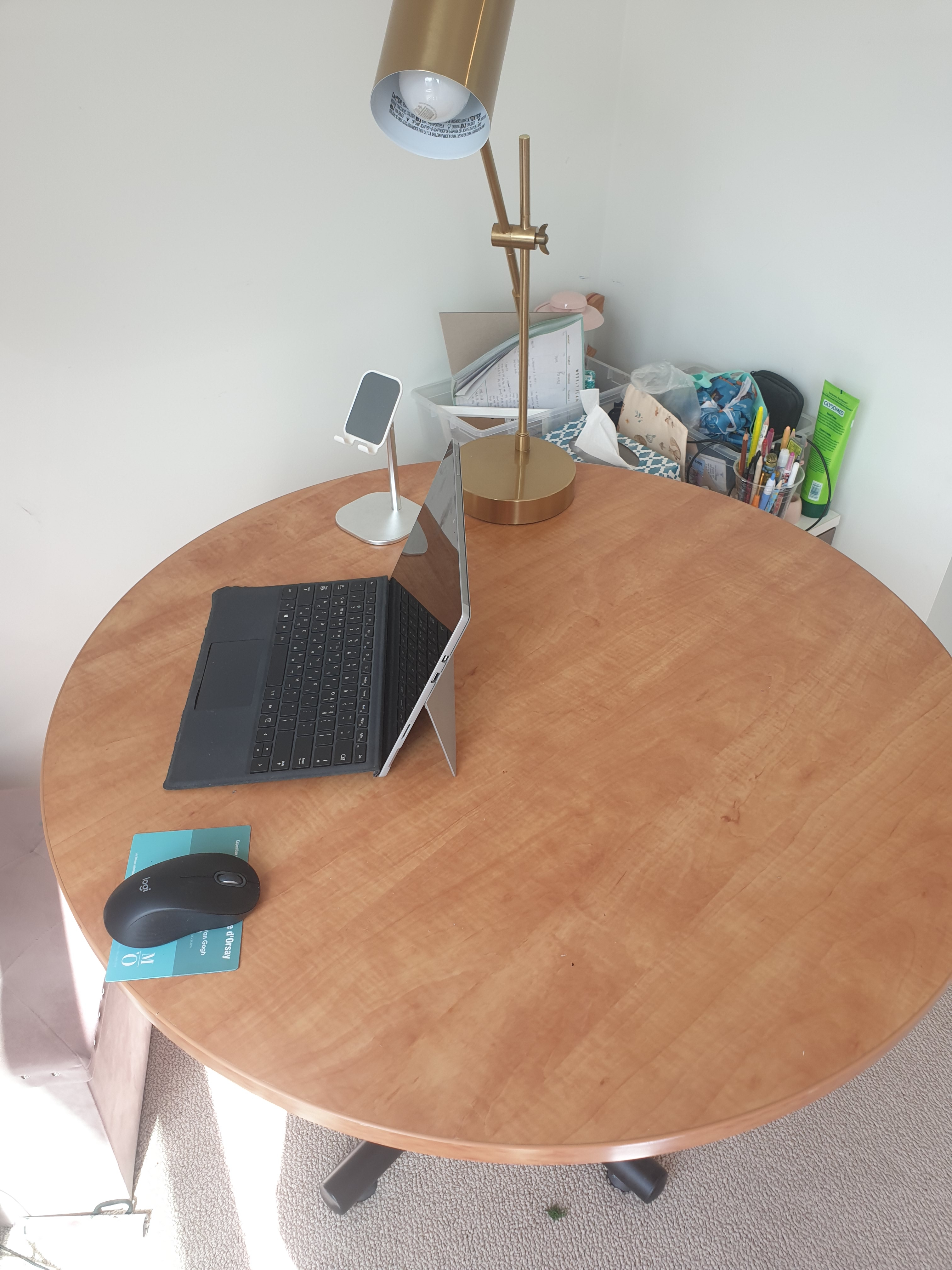 Round Wooden Table – Good Condition - photo 3