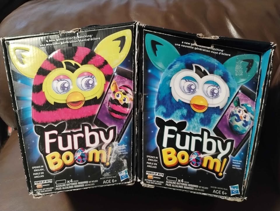 2013 Hasbro Furby Boom!  Black & Blue Furby - photo 3