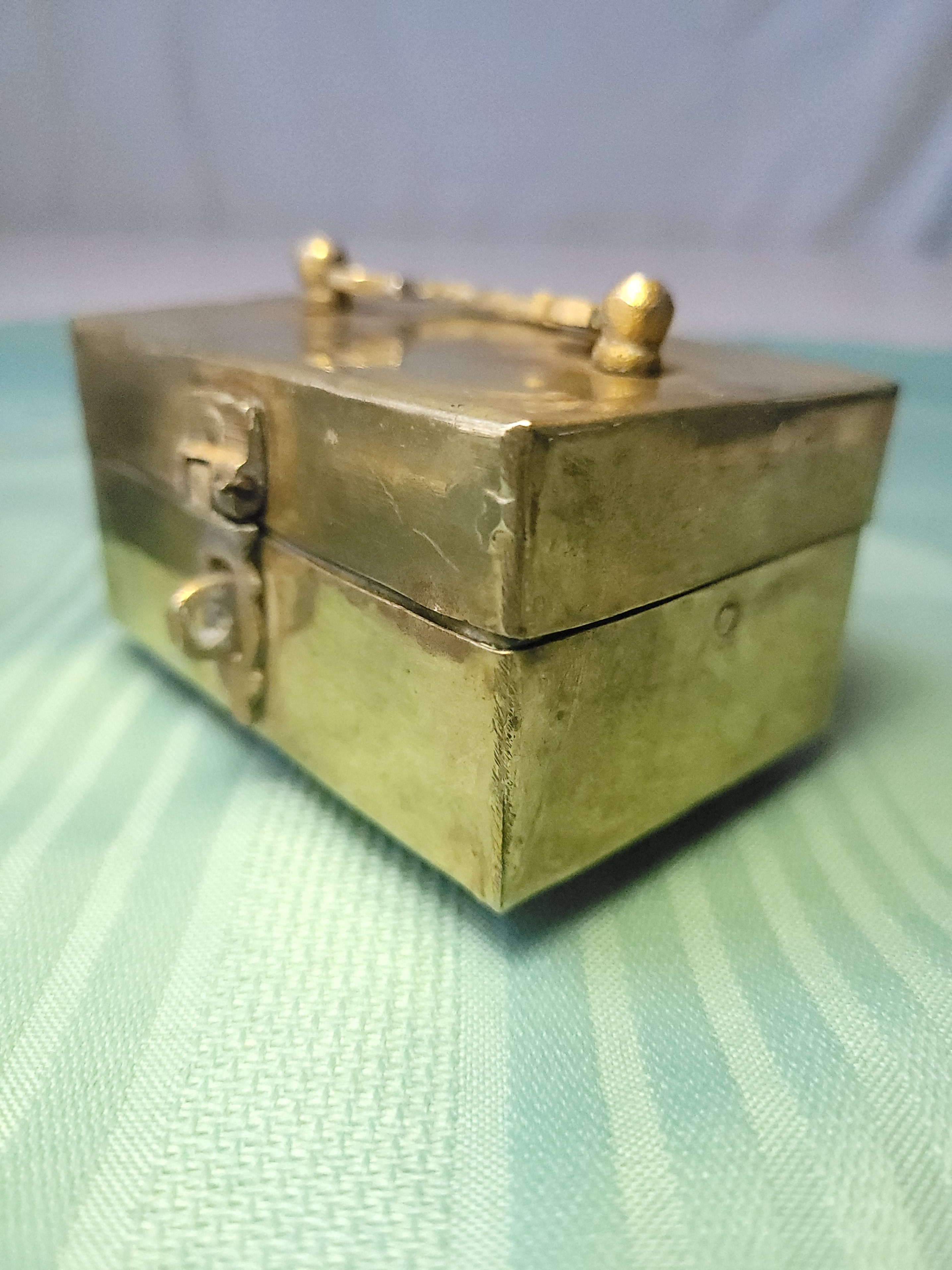 1970 Miniature Brass Chest Trinket Box with Handle and Feet - photo 4