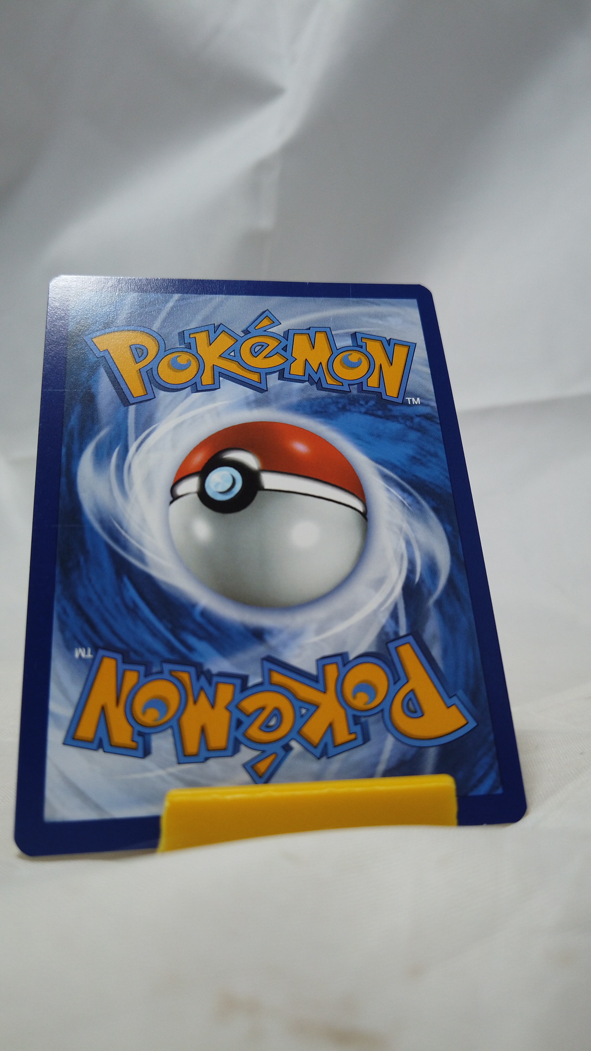 Pokemon Mimikyu 81/189 Darkness Ablaze Holo Rare LP - photo 2