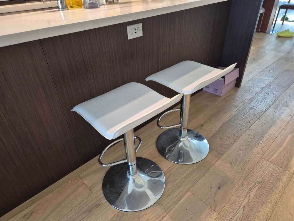 Lennox Adjustable Bar Stools – Set of 2