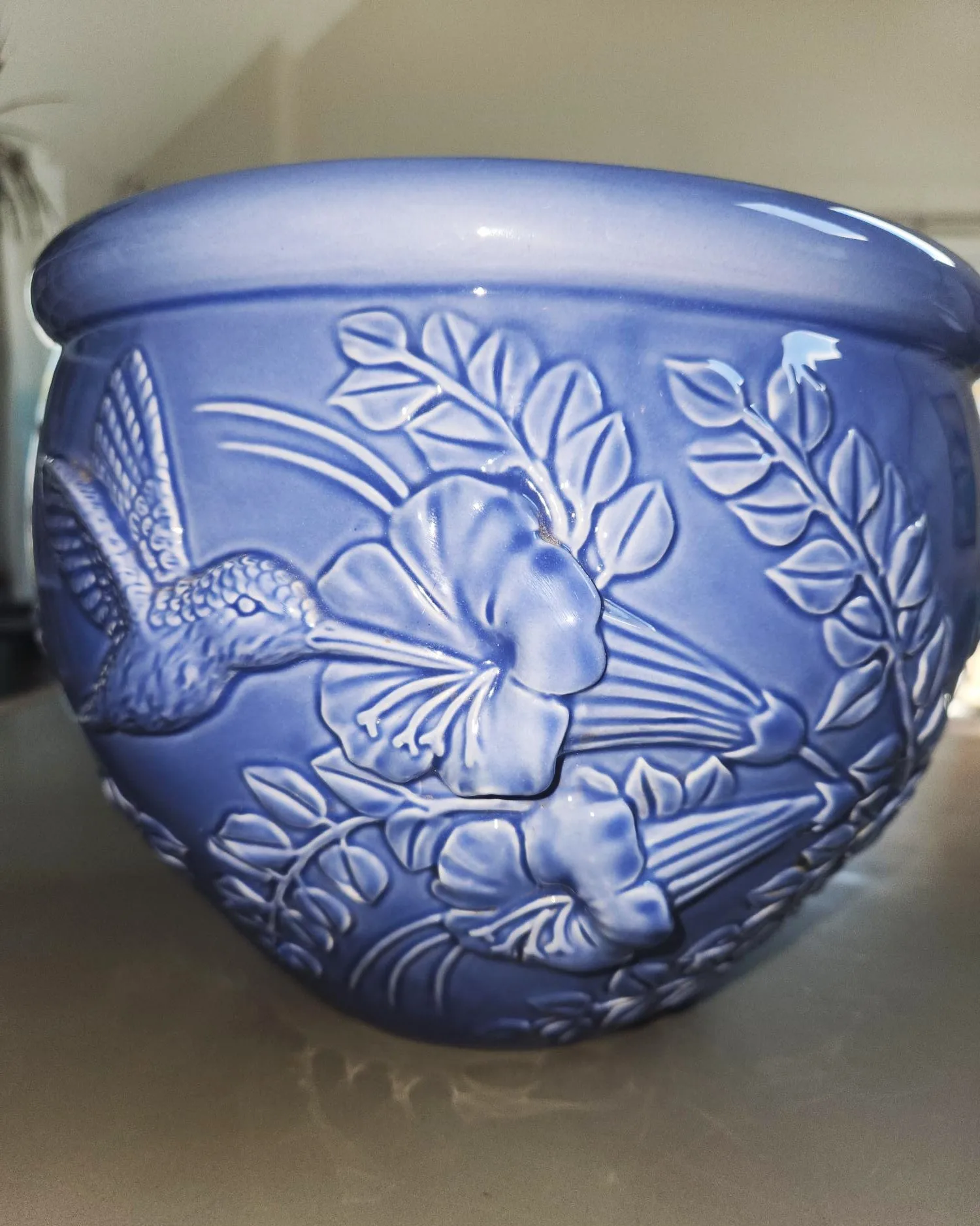 Blue Hummingbird & Florals Embossed Ceramic Pot / Planter - photo 3