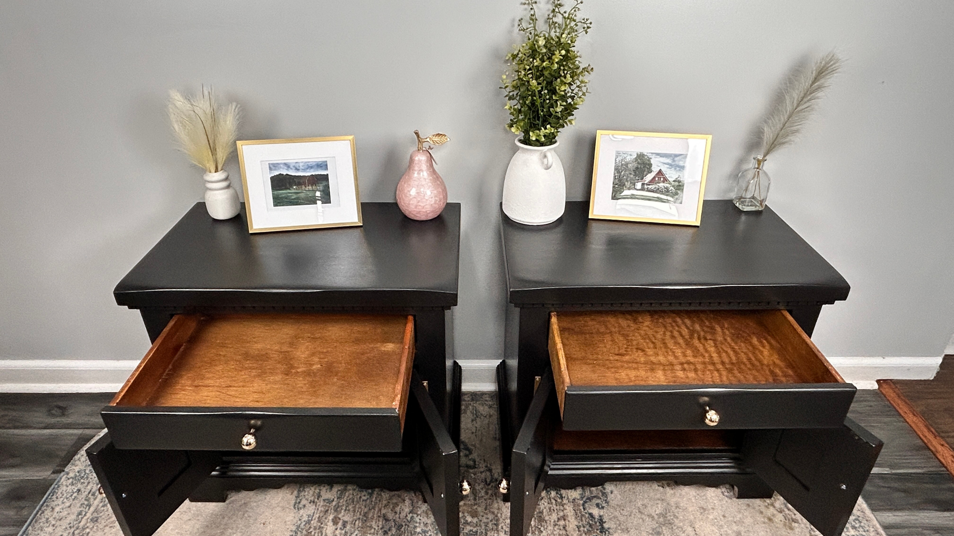 Solid Pine Nightstand Set — Golden Knobs, Delivery Available - photo 3
