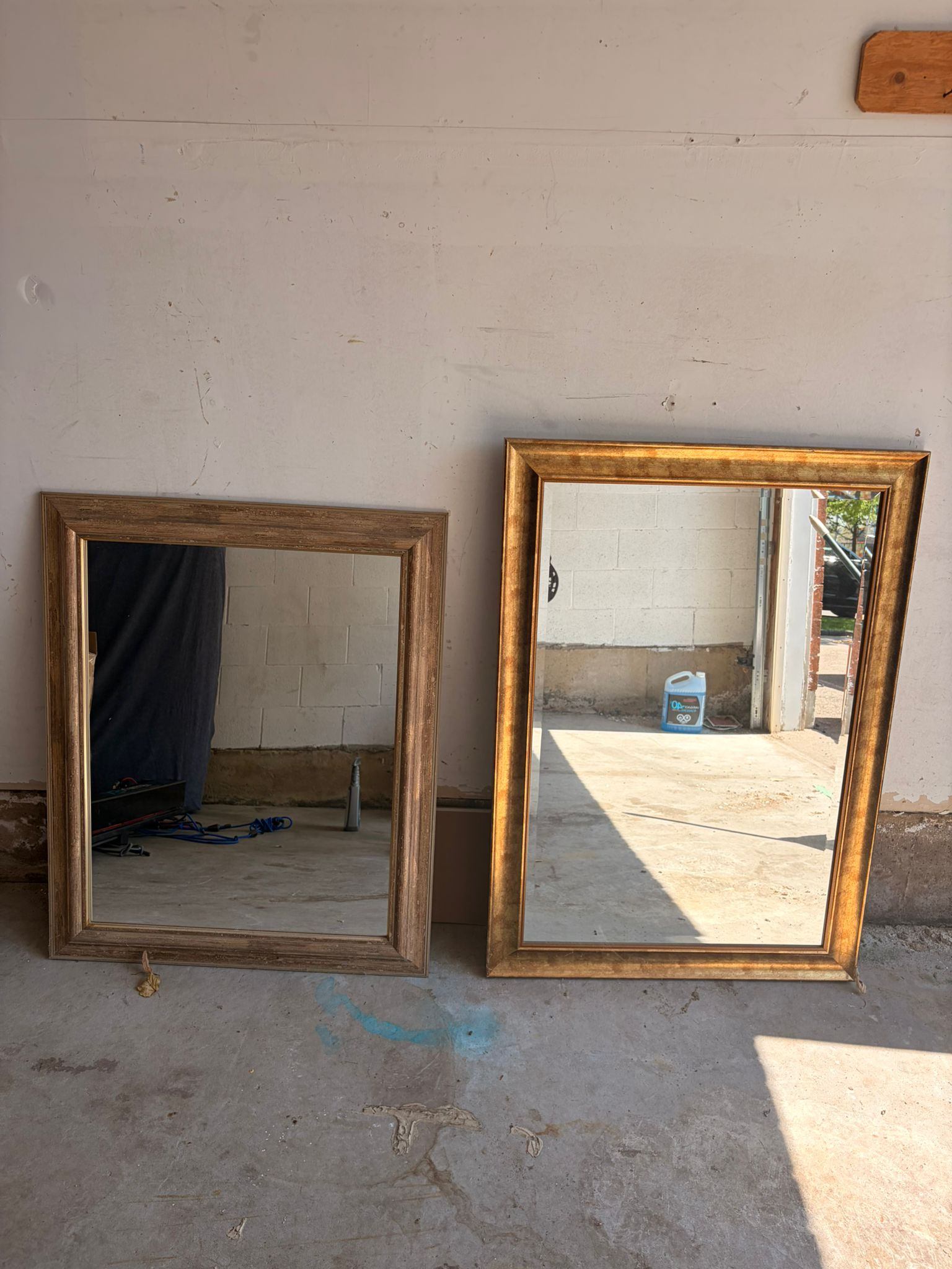Vintage-Look Mirrors for Sale - photo 2