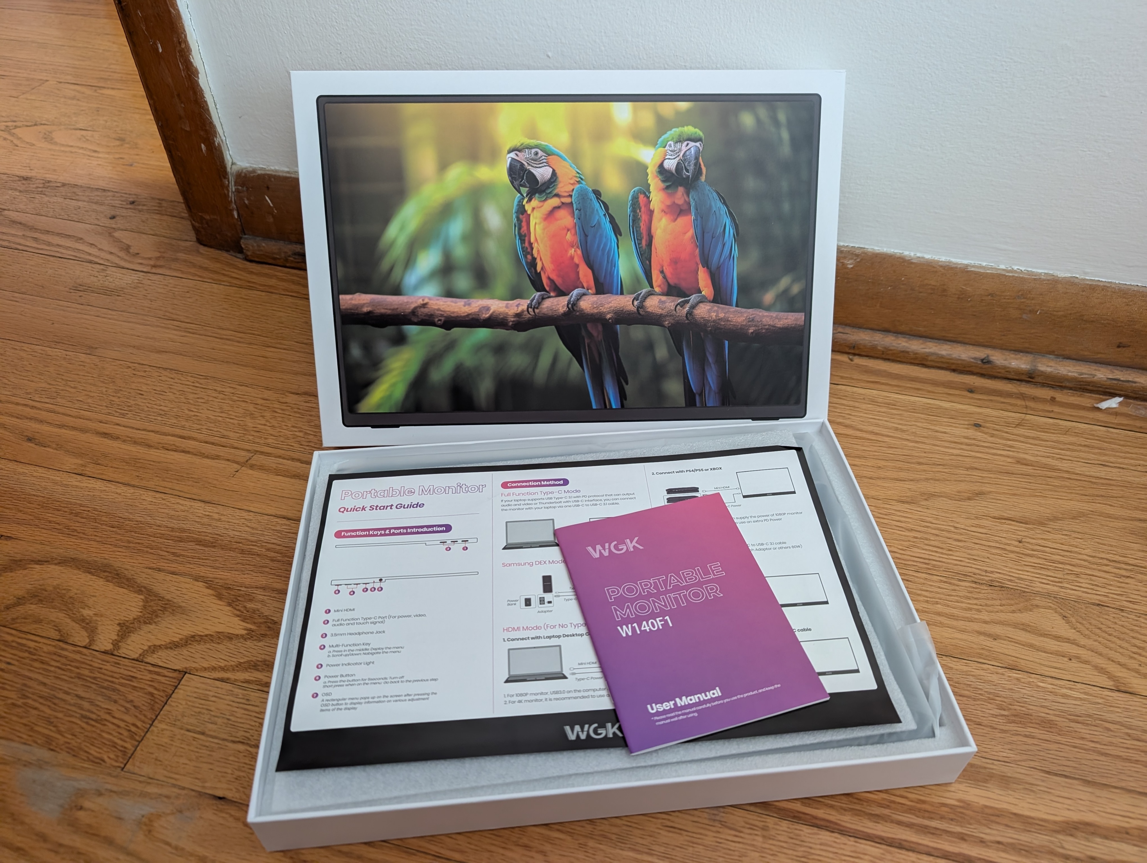 WGK Portable Monitor W140F1 - photo 3