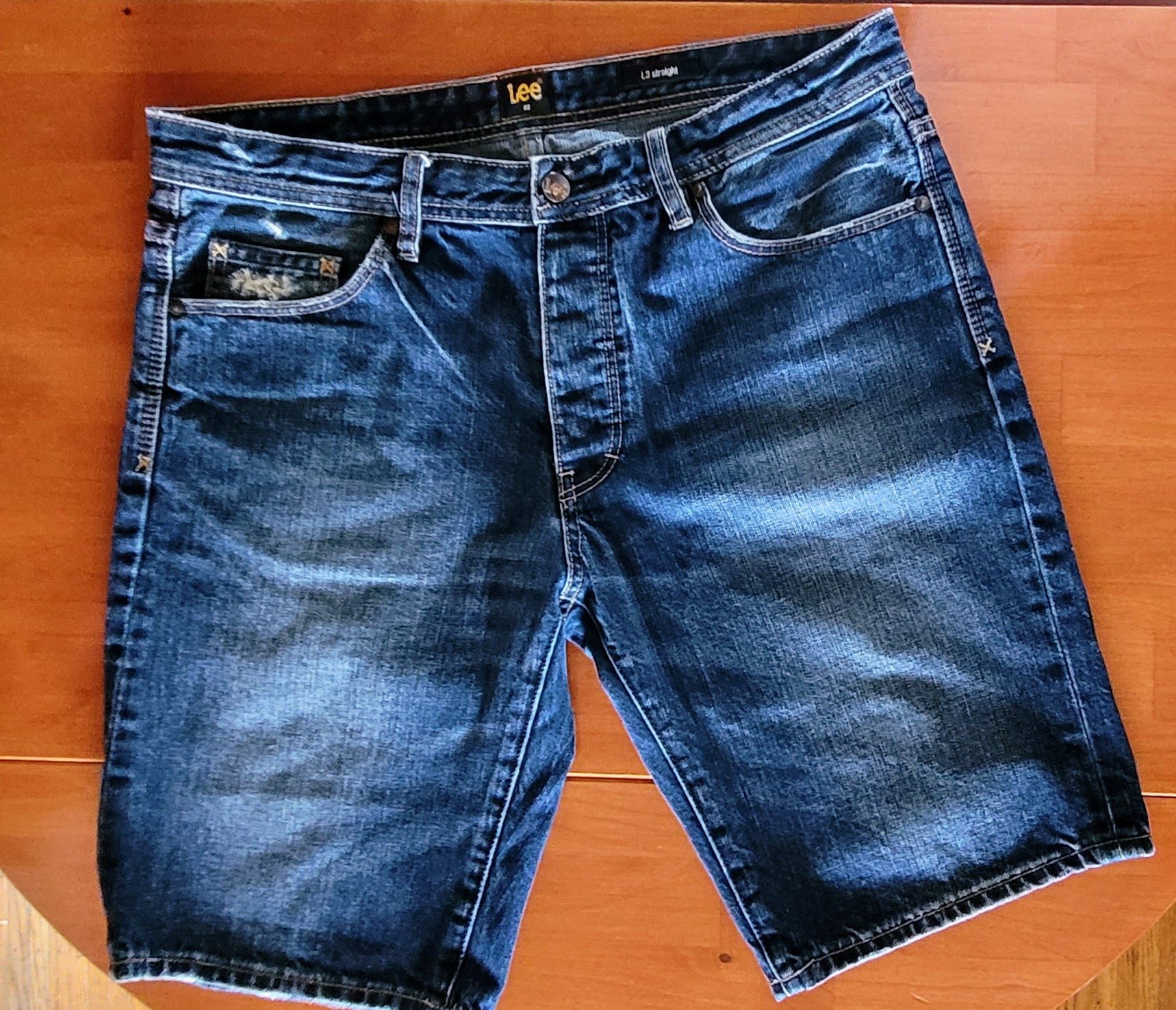 LEE Vintage denim shorts, size 32 - photo 3