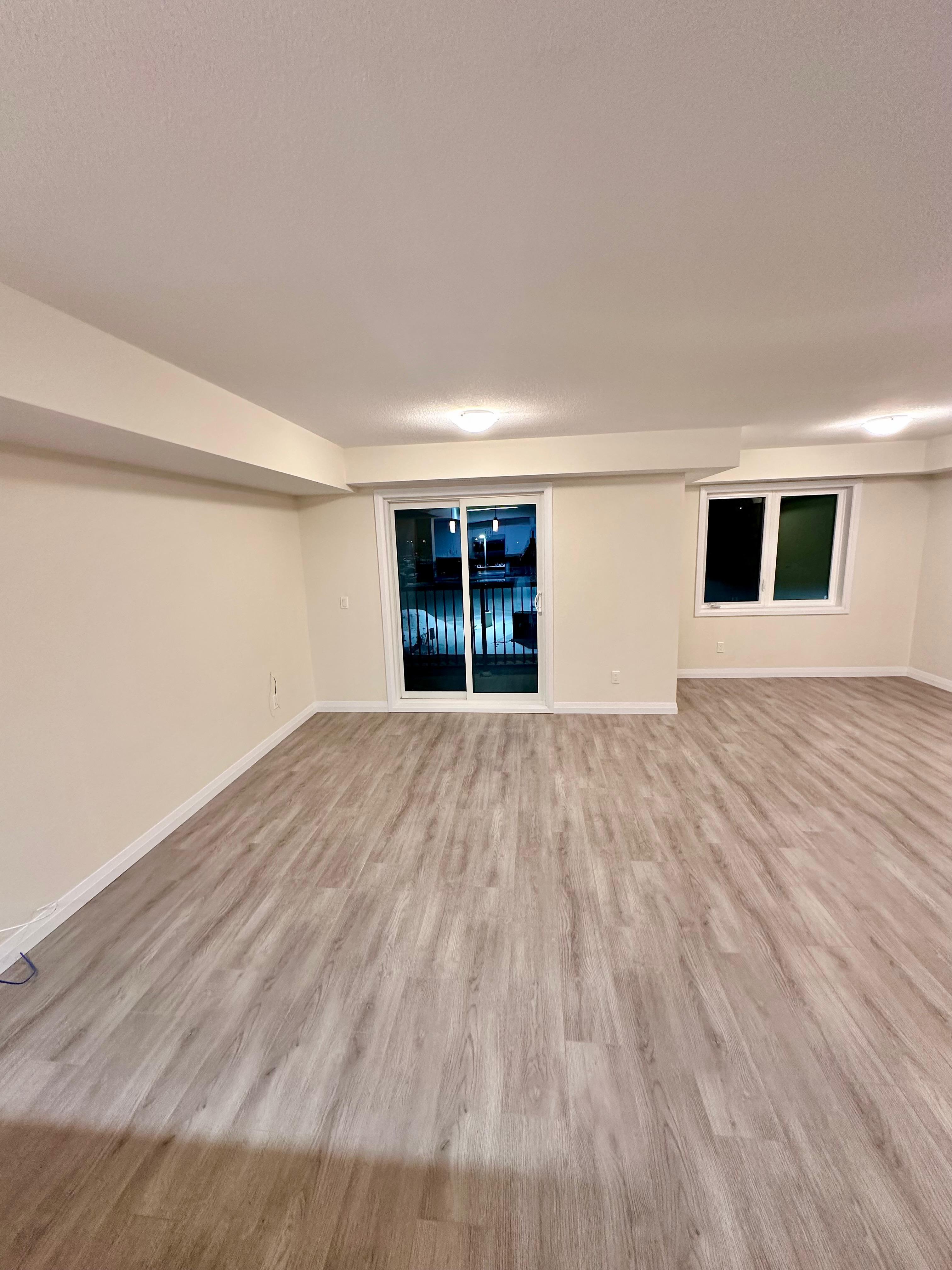 Spacious 3 Bedroom +Den Townhome for rent available   1 Aug 2026 - photo 2