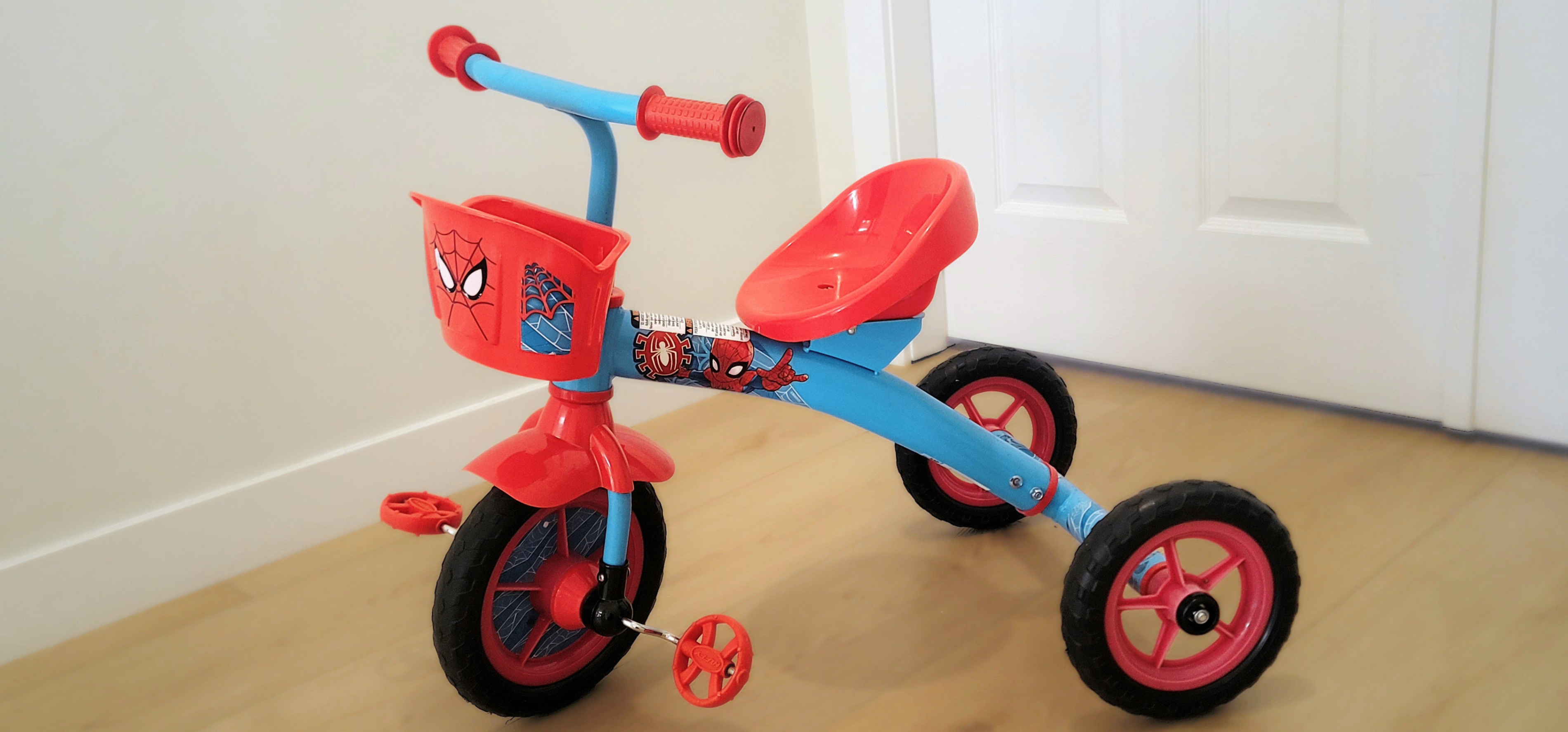 Huffy - Spidey Steel Tricycle - photo 2