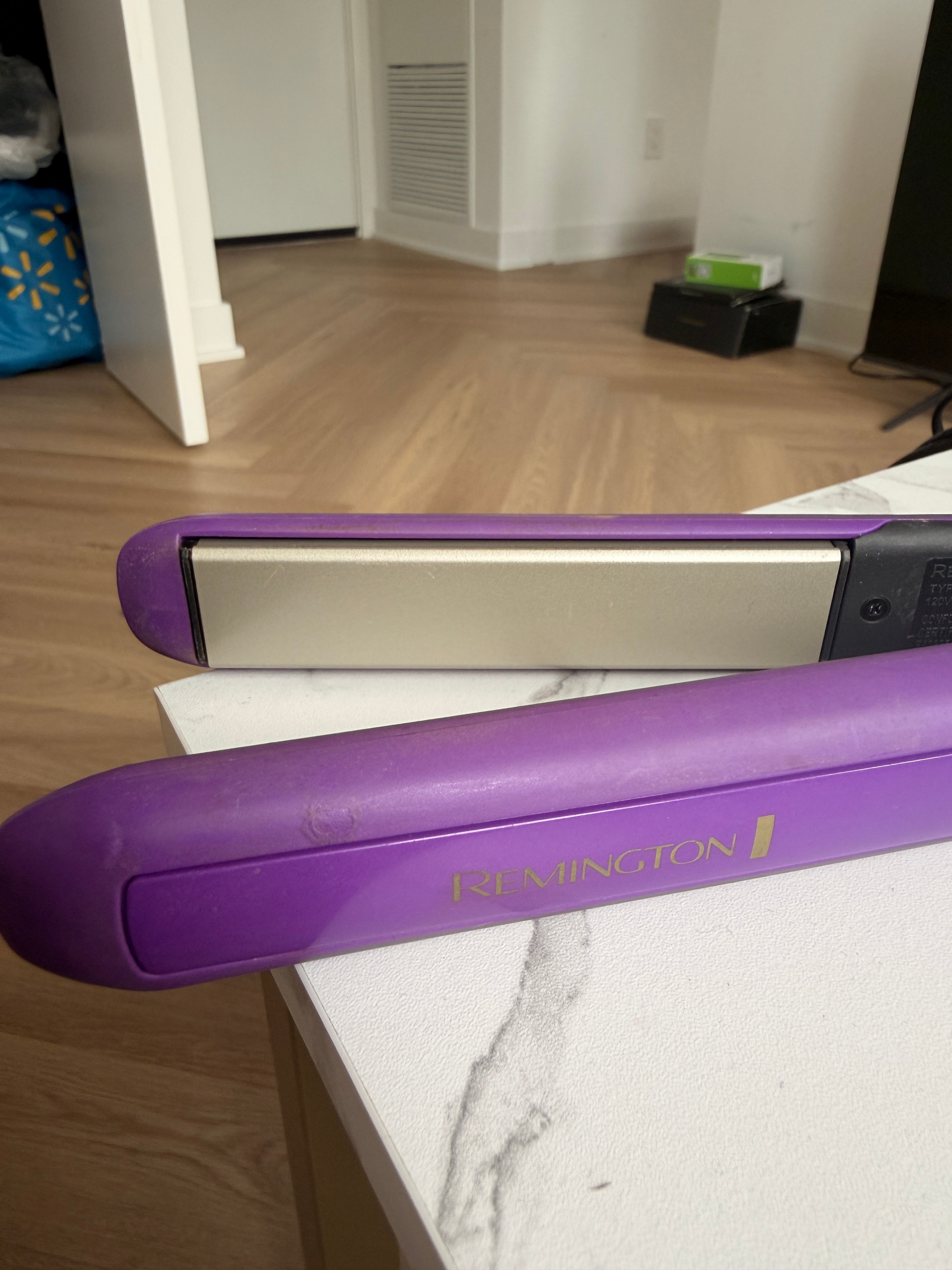 Hair Straightener - photo 2