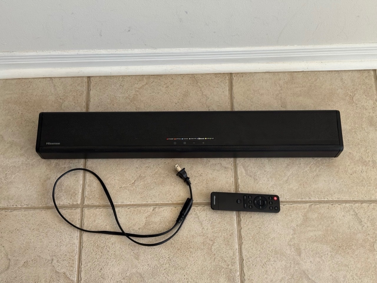 Hisense HS214 Compact Soundbar with Built-in Subwoofer