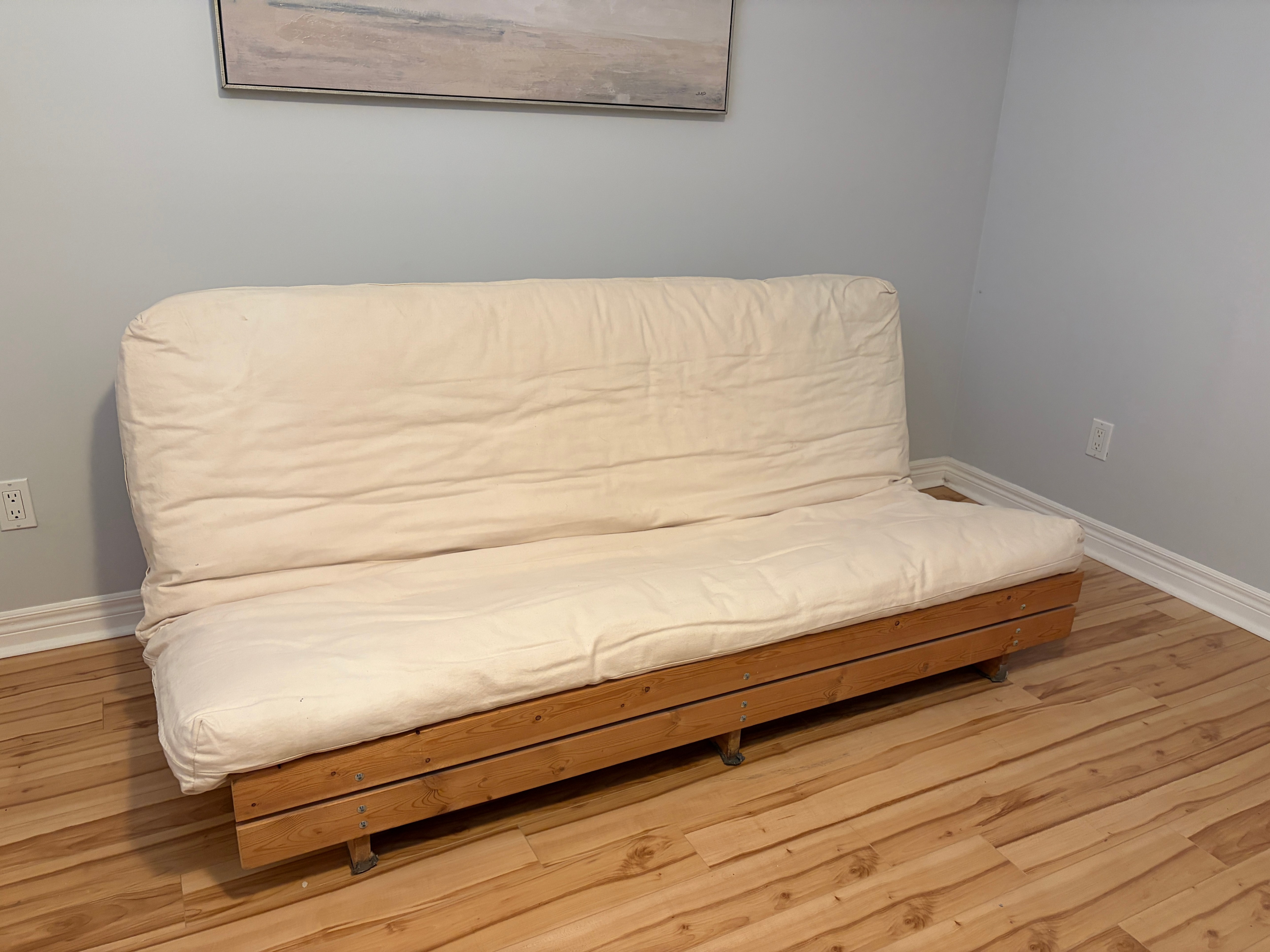 Wooden Futon/Sofa Bed with Mattress