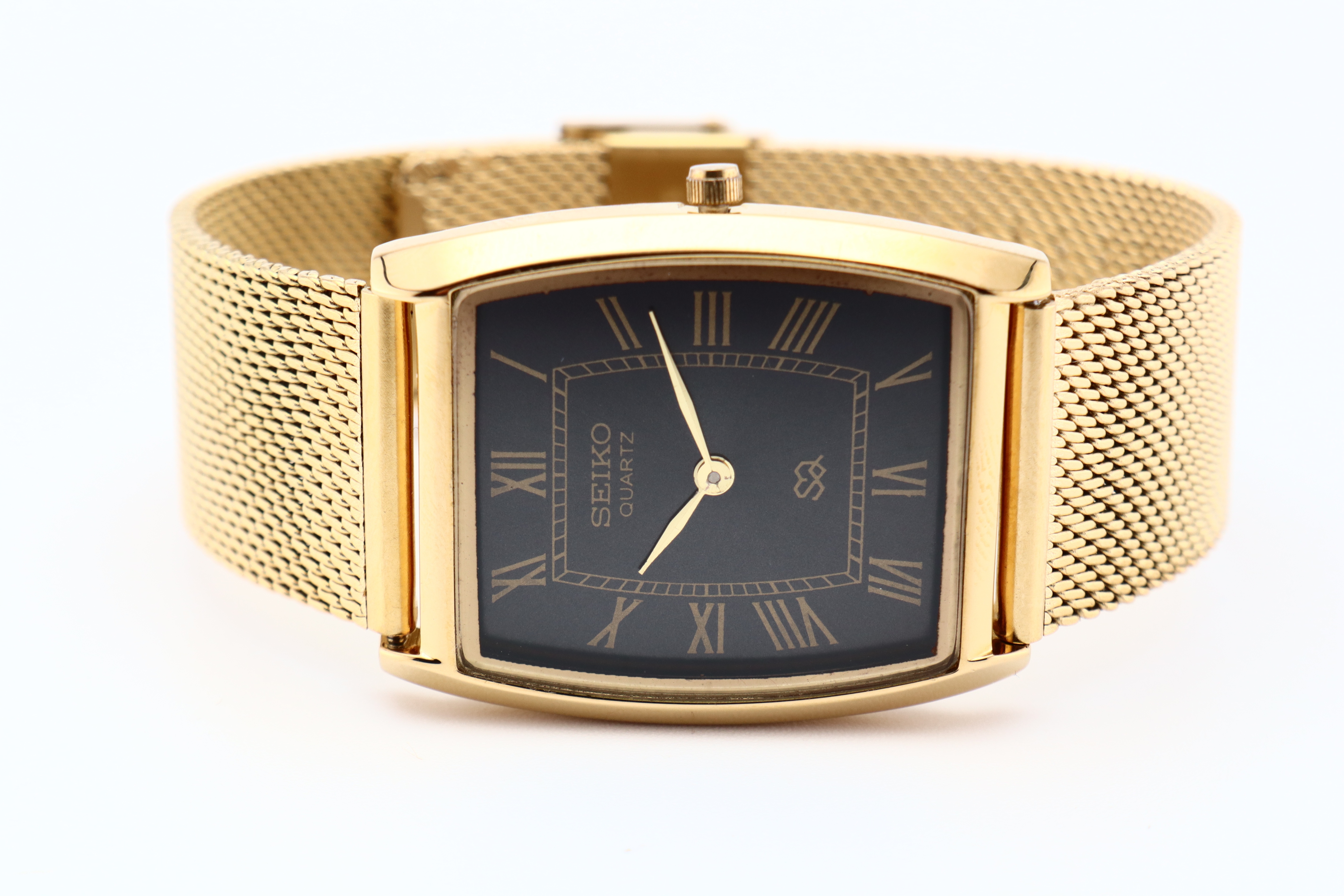 Refurbished Vintage Barrel Tank Men’s Watch - photo 2