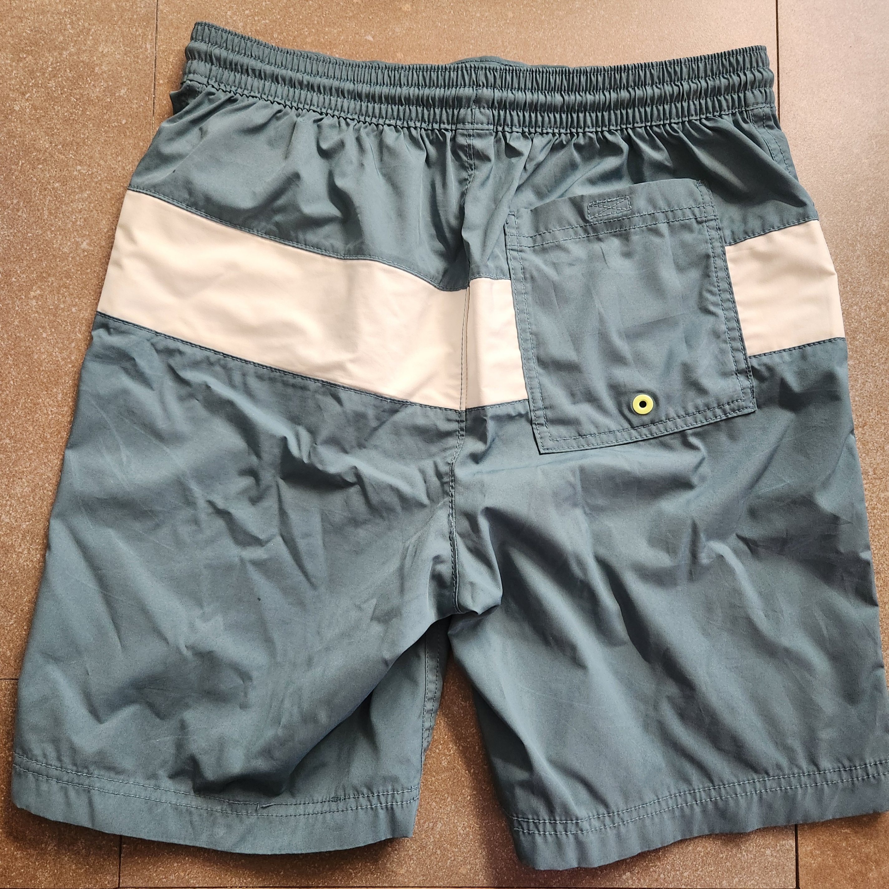 Boys SZ XXL (18) Swim Short - photo 2